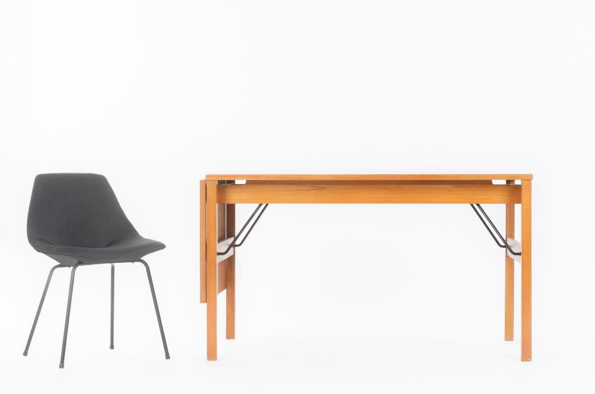20th Century Model 200 dining table by Alain Richard for Meuble TV, 1954 For Sale