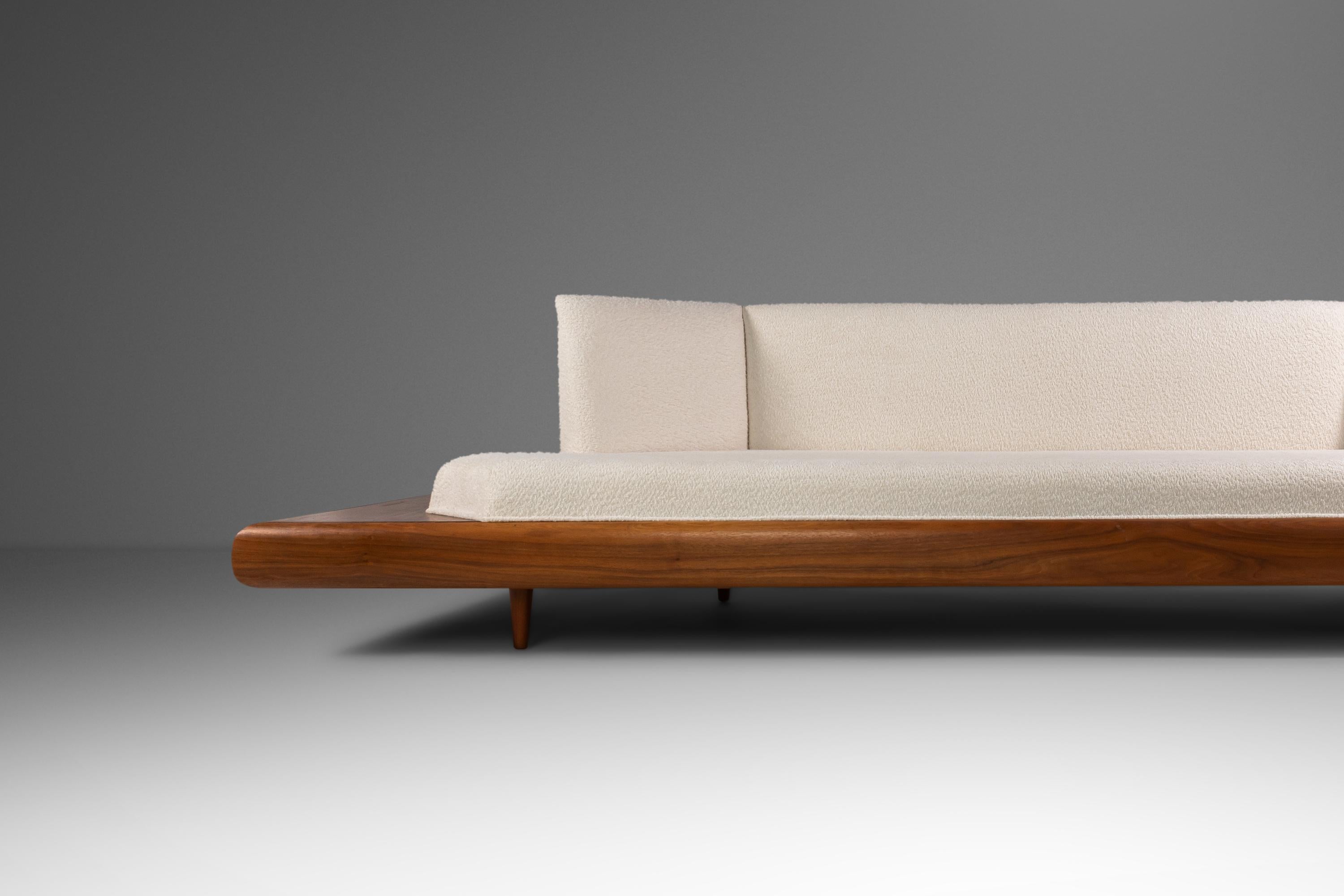 Model 2006-S Platform Sofa in Walnut & Bouclé by Adrian Pearsall for Craft 1960s For Sale 12
