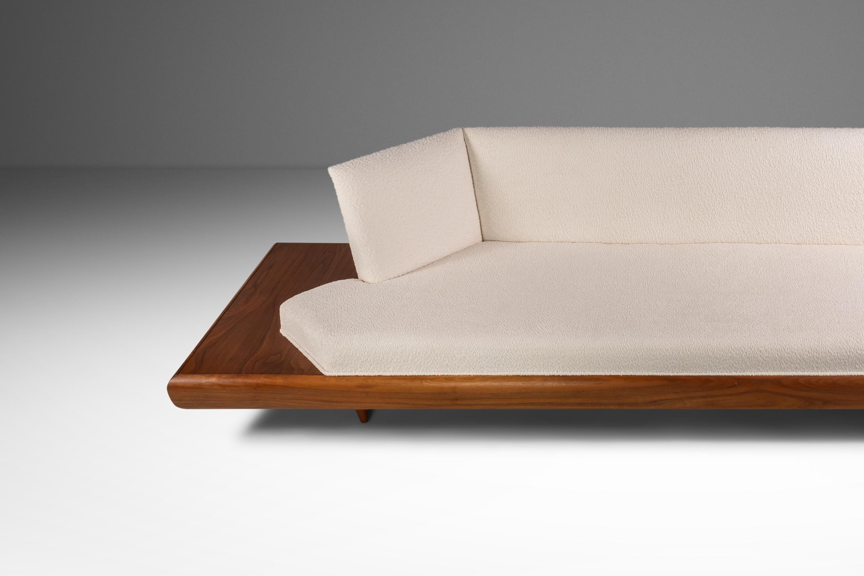 Model 2006-S Platform Sofa in Walnut & Bouclé by Adrian Pearsall for Craft 1960s For Sale 13