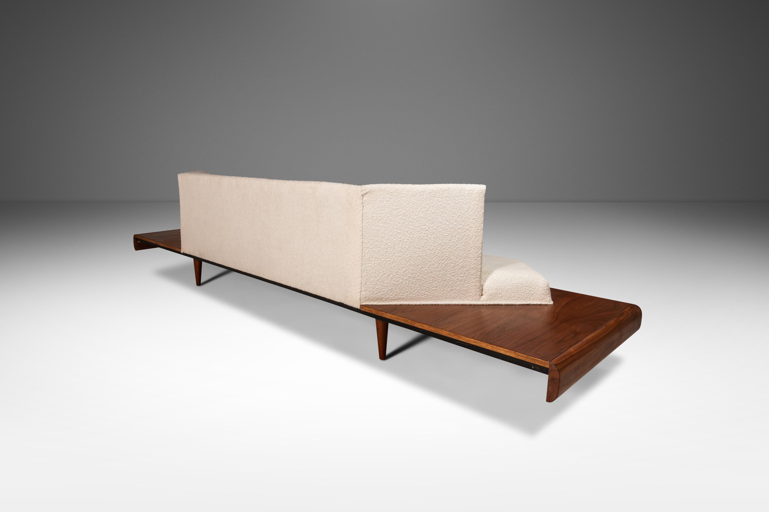 Model 2006-S Platform Sofa in Walnut & Bouclé by Adrian Pearsall for Craft 1960s In Good Condition For Sale In Deland, FL