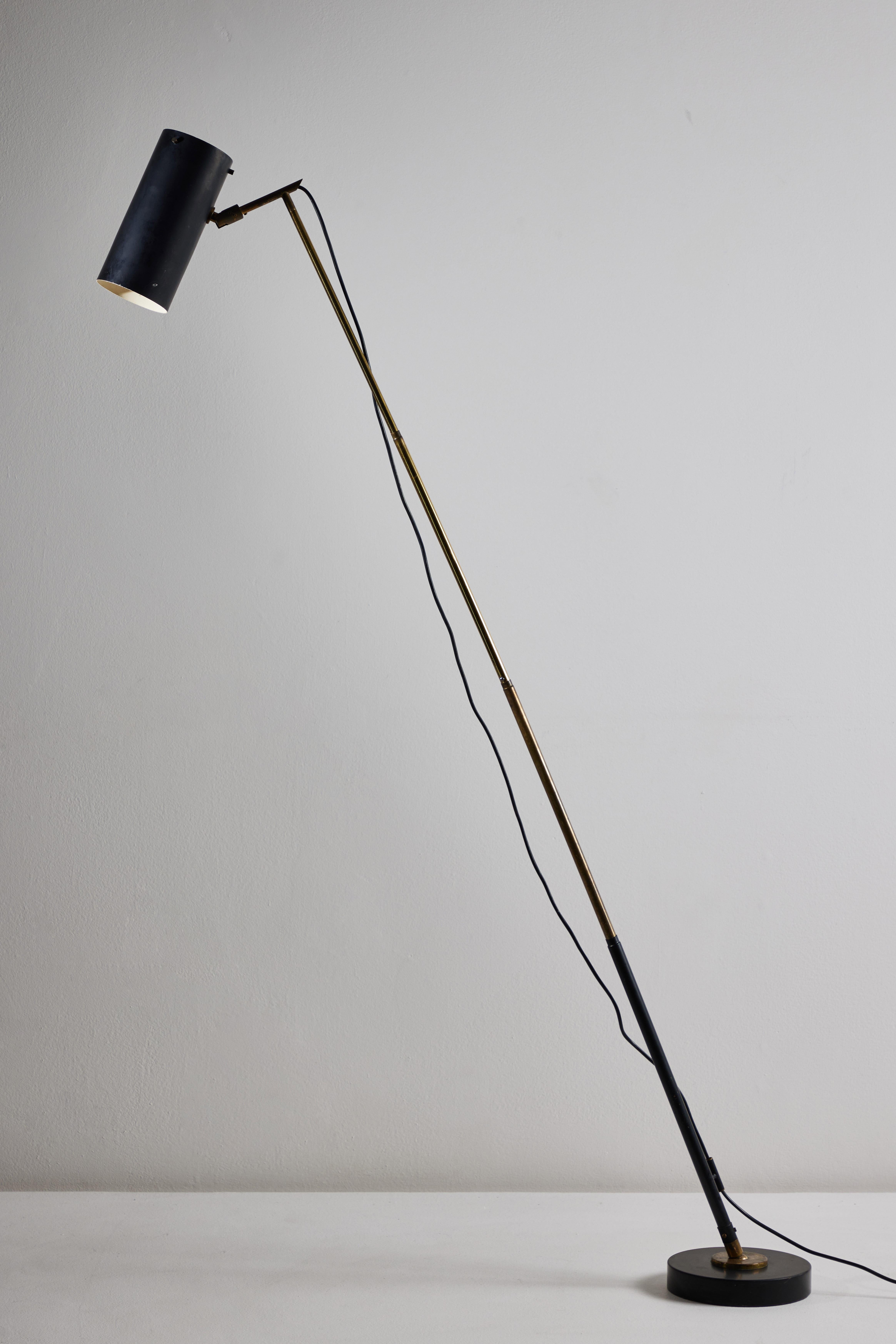 Métal Lampadaire/lampe de table Modèle 201 d'Oluce, Ostuni & Forti pour Oluce en vente