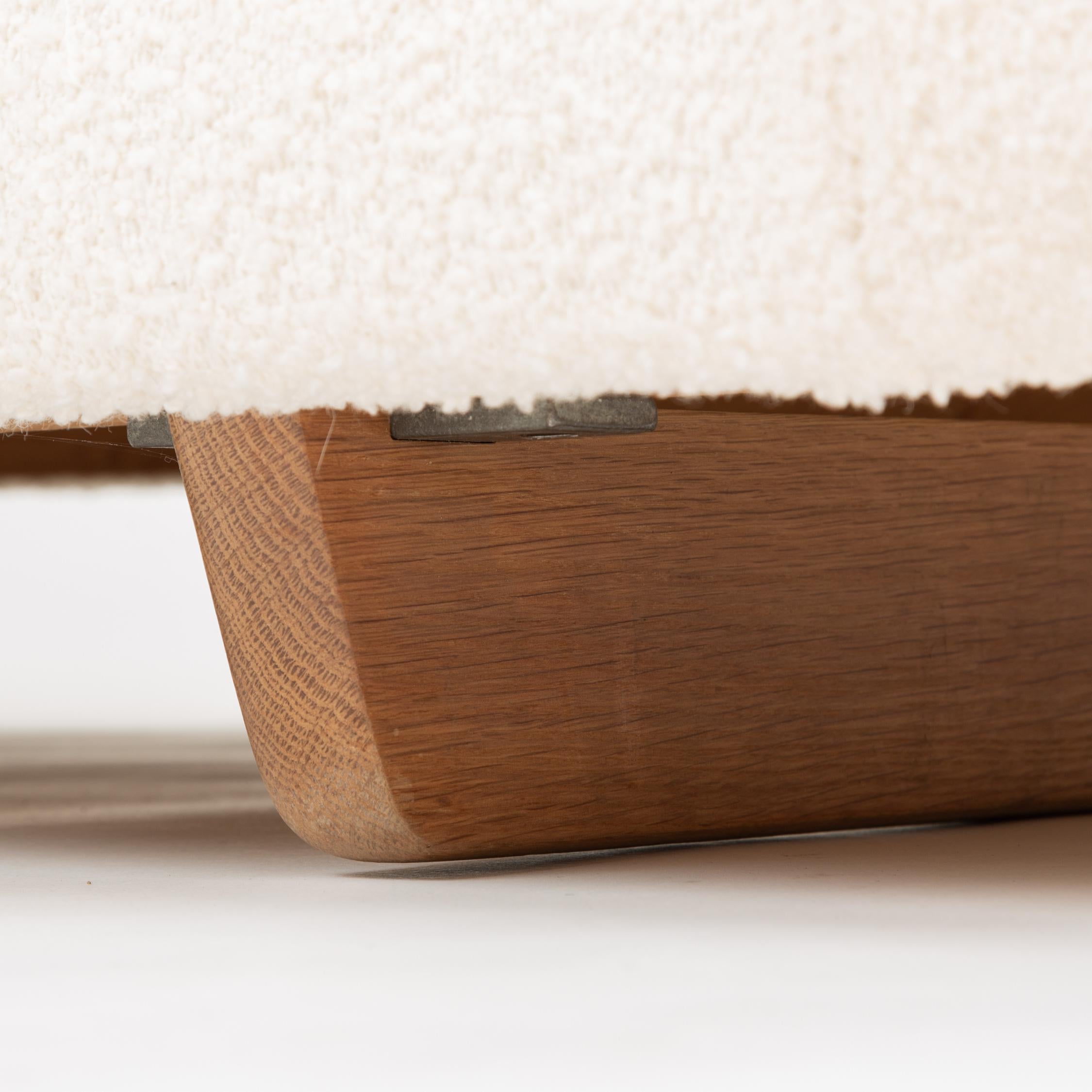 Model 205 Sofa in Cream Bouclé by Børge Mogensen for Fredericia 2