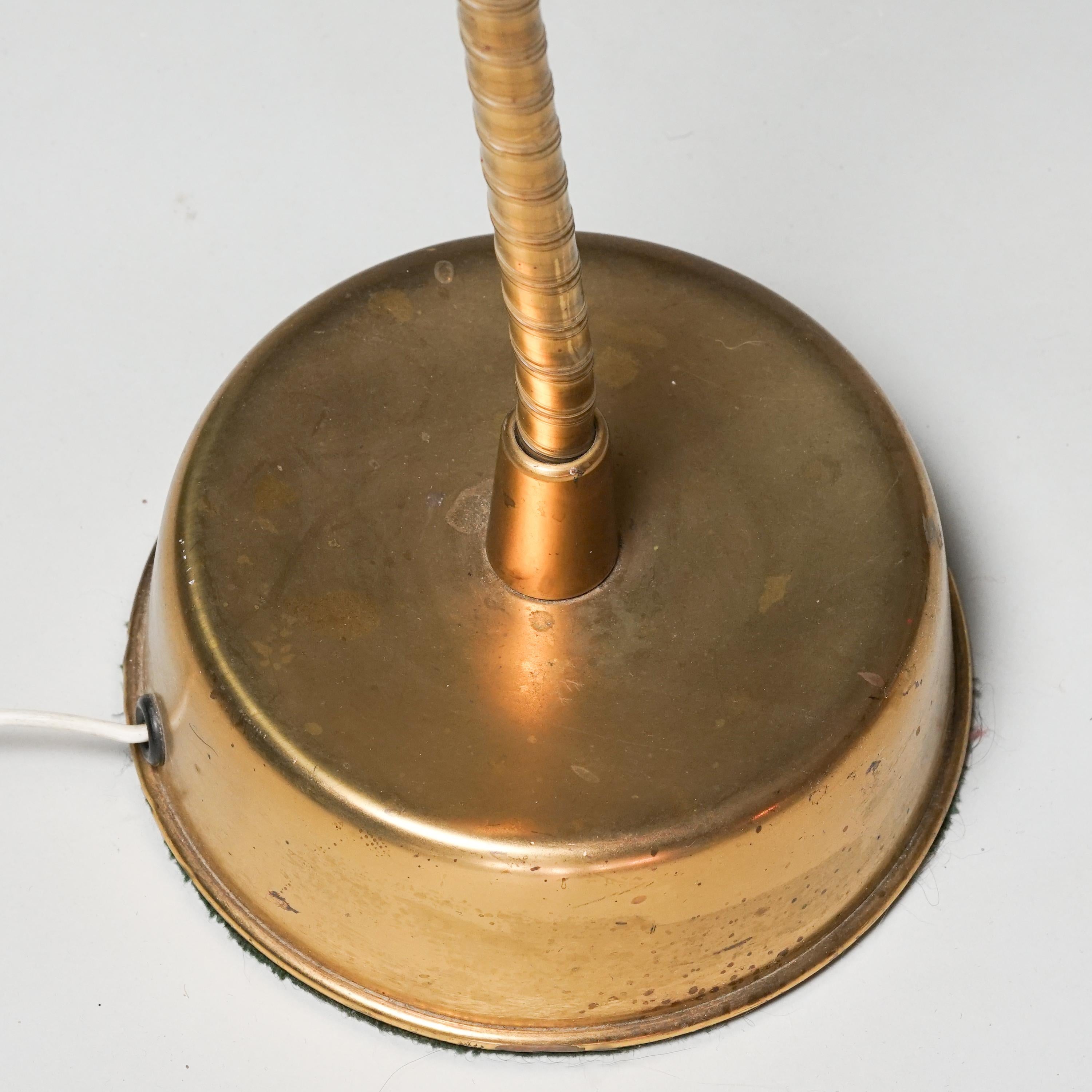 Brass Model 2063 Floor Lamp, Lisa Johansson-Pape, Orno Oy, 1940/1950s For Sale