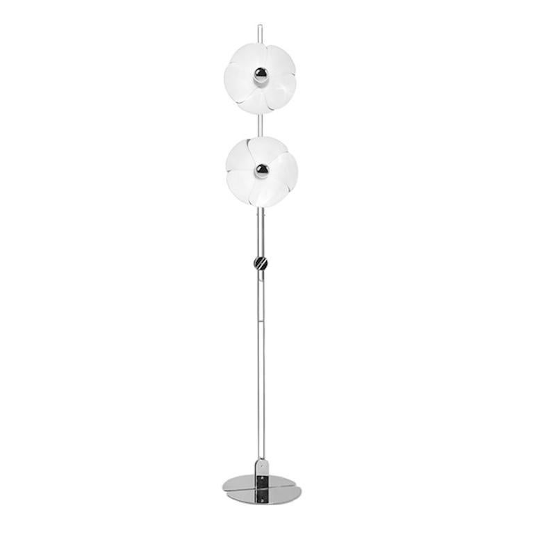 Model 2093-225 floor lamp by Olivier Mourgue for Disderot. This is a current production, designed and manufactured in France. In 1967, Olivier Mourgue invented a flower shaped lighting device, made of aluminum petals fixed on two chromed metal