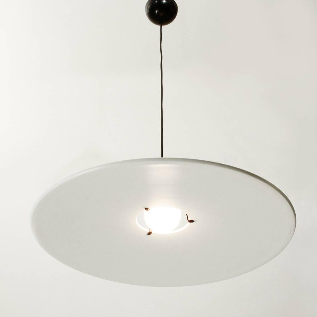 Mid-Century Modern Model 2133 Pendant Lamp by Gino Sarfatti for Arteluce, 1970s