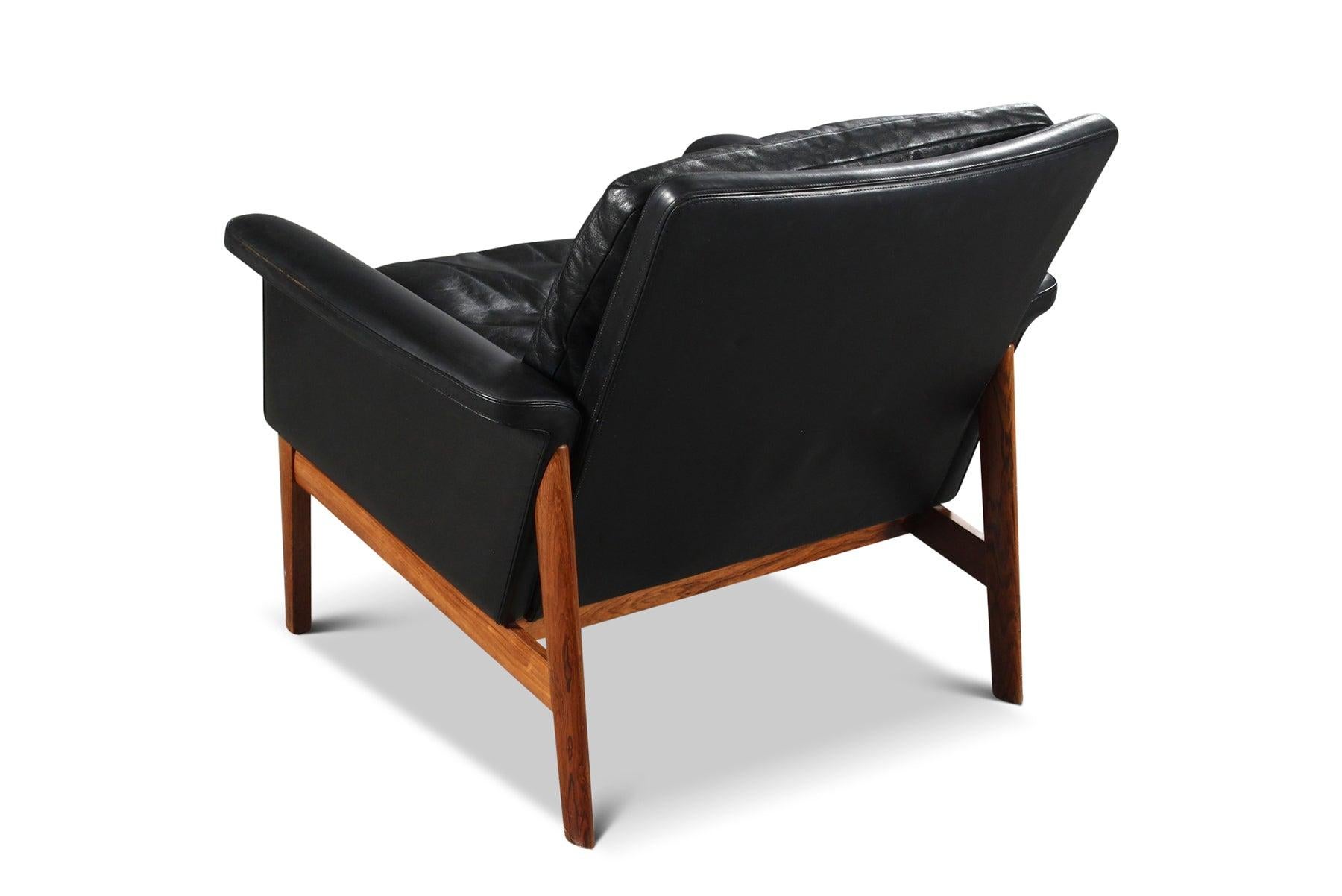 Danish Model 218 Lowback Lounge Chair in Rosewood by Finn Juhl