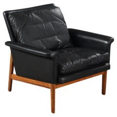 Model 218 Lowback Lounge Chair in Rosewood by Finn Juhl