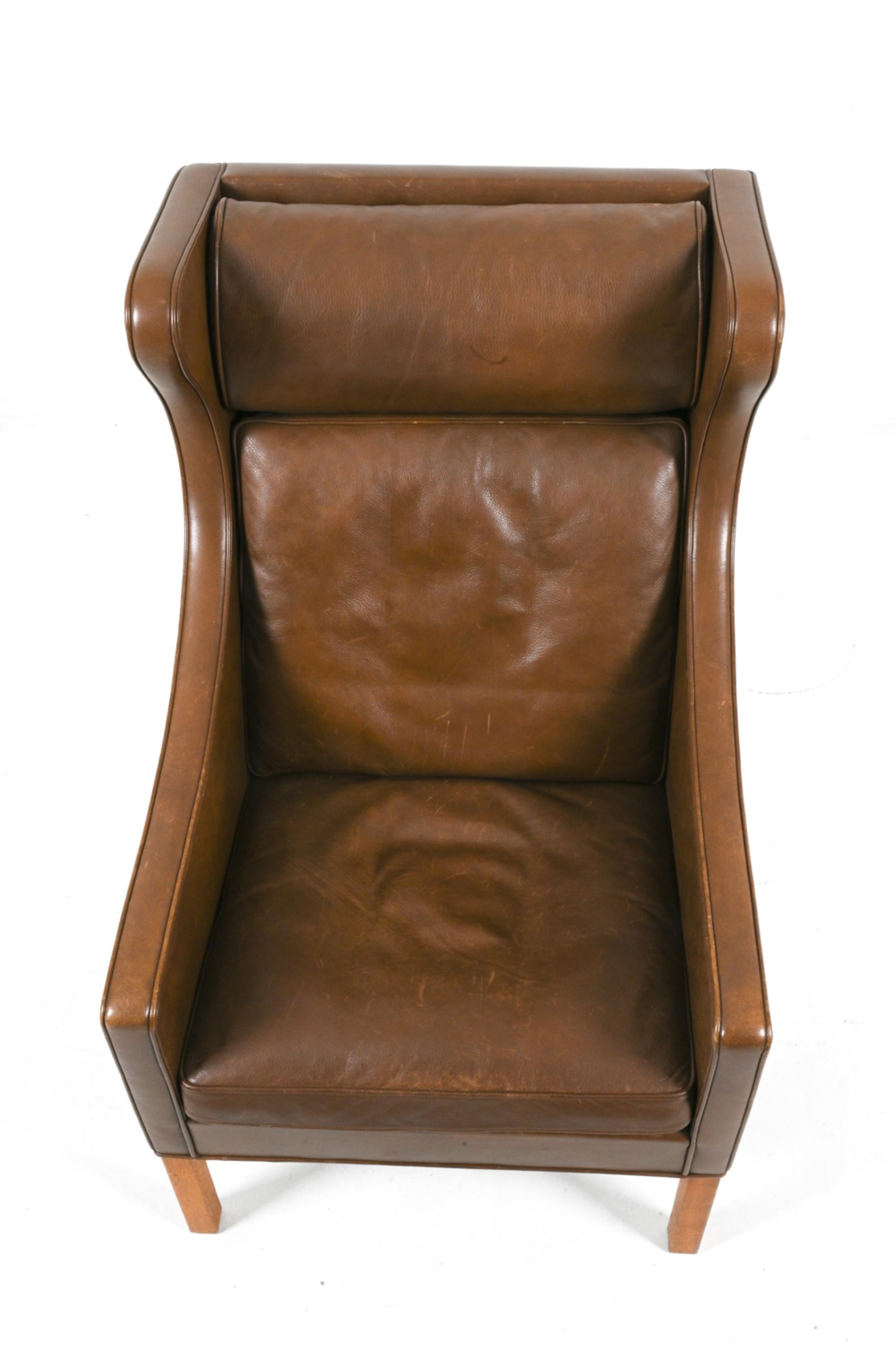 Model 2204 Leather Wingback Armchair by Børge Mogensen for Fredericia, Denmark In Good Condition In Norwalk, CT