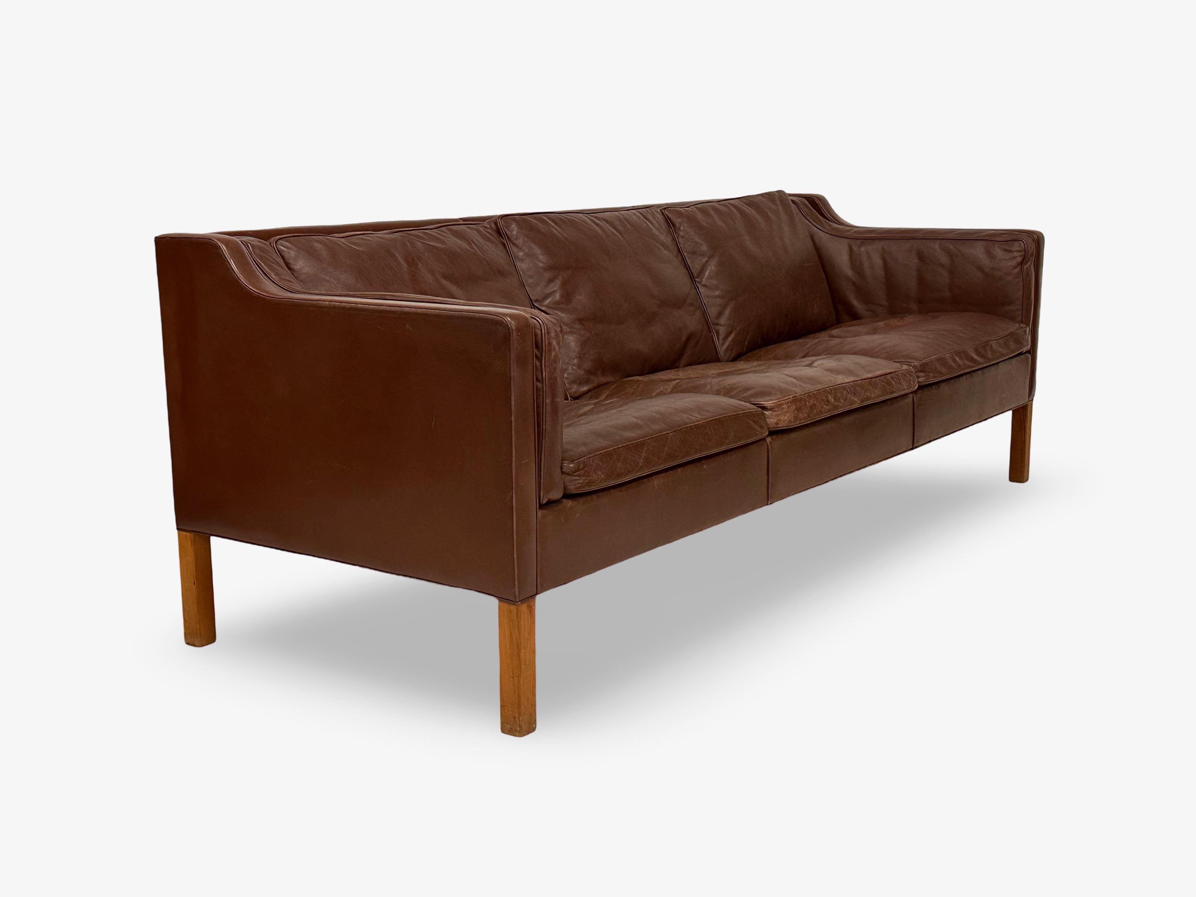 Modell 2213 Ledersofa von Børge Mogensen, Fredericia Furniture, Dänemark. im Zustand „Gut“ im Angebot in København K, DK