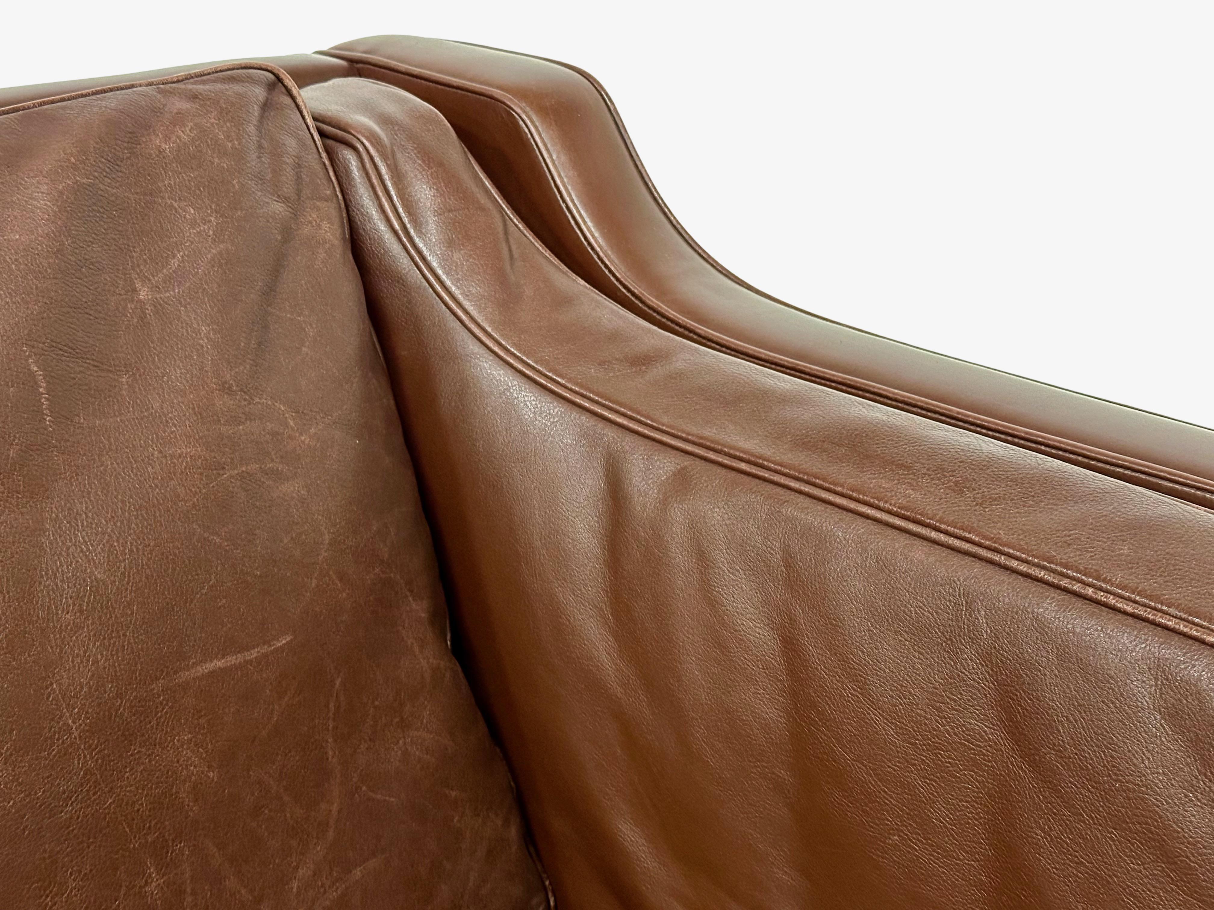 Modell 2213 Ledersofa von Børge Mogensen, Fredericia Furniture, Dänemark. (Mitte des 20. Jahrhunderts) im Angebot