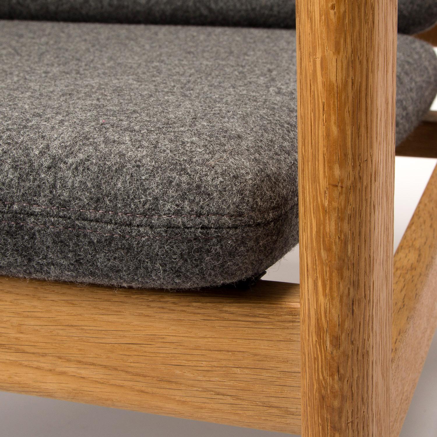 Model 227 Armchair & 228 Footstool by Børge Mogensen for Fredericia, Denmark For Sale 4
