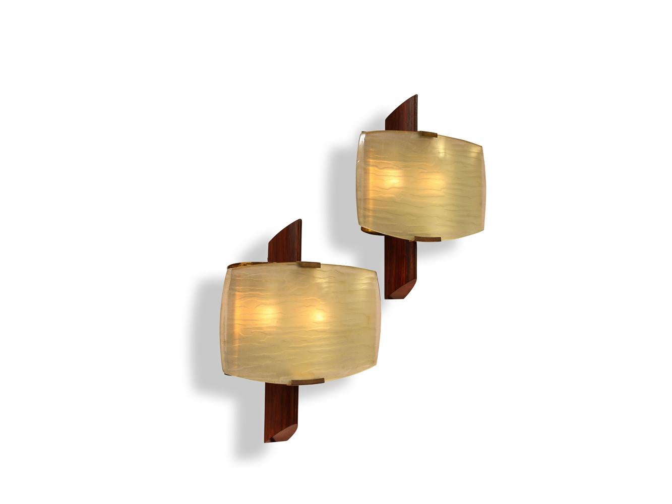 Italian Model 2272 Wall Lights by Max Ingrand for Fontana Arte For Sale