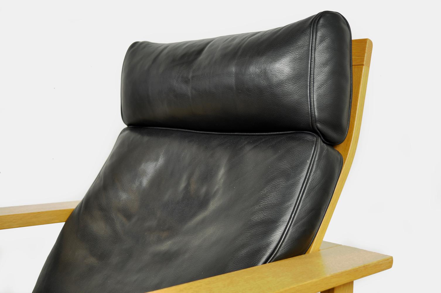 Model 2461 Lounge Chair by Søren Holst for Frederica Stolefabrik, Denmark, 1980s 3