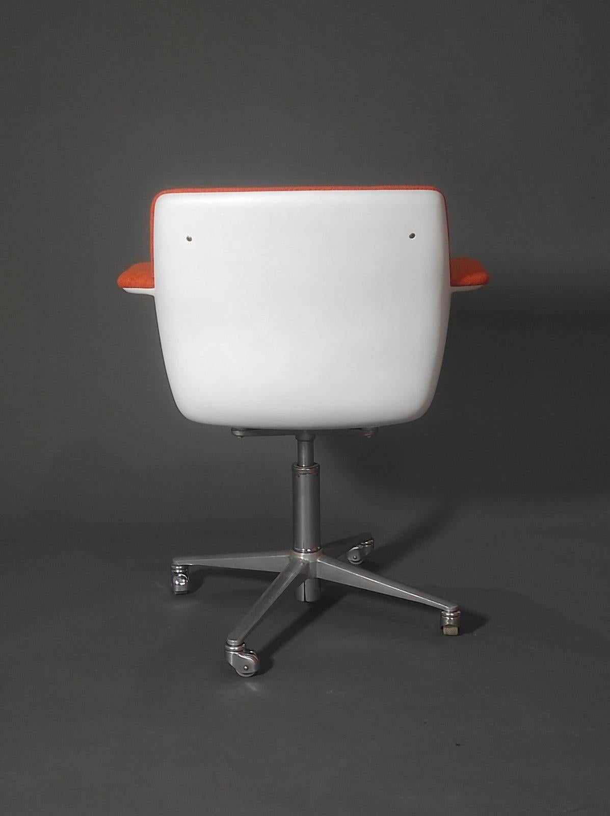 Model 250 Space Age Ofice Chair By Georg Leowald for Vilkhahn 1960s In Good Condition For Sale In Čelinac, BA