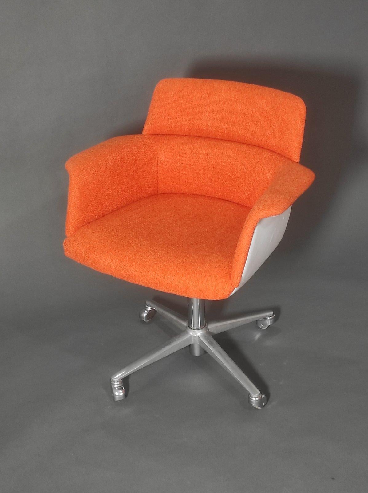 Model 250 Space Age Ofice Chair By Georg Leowald for Vilkhahn 1960s For Sale 2