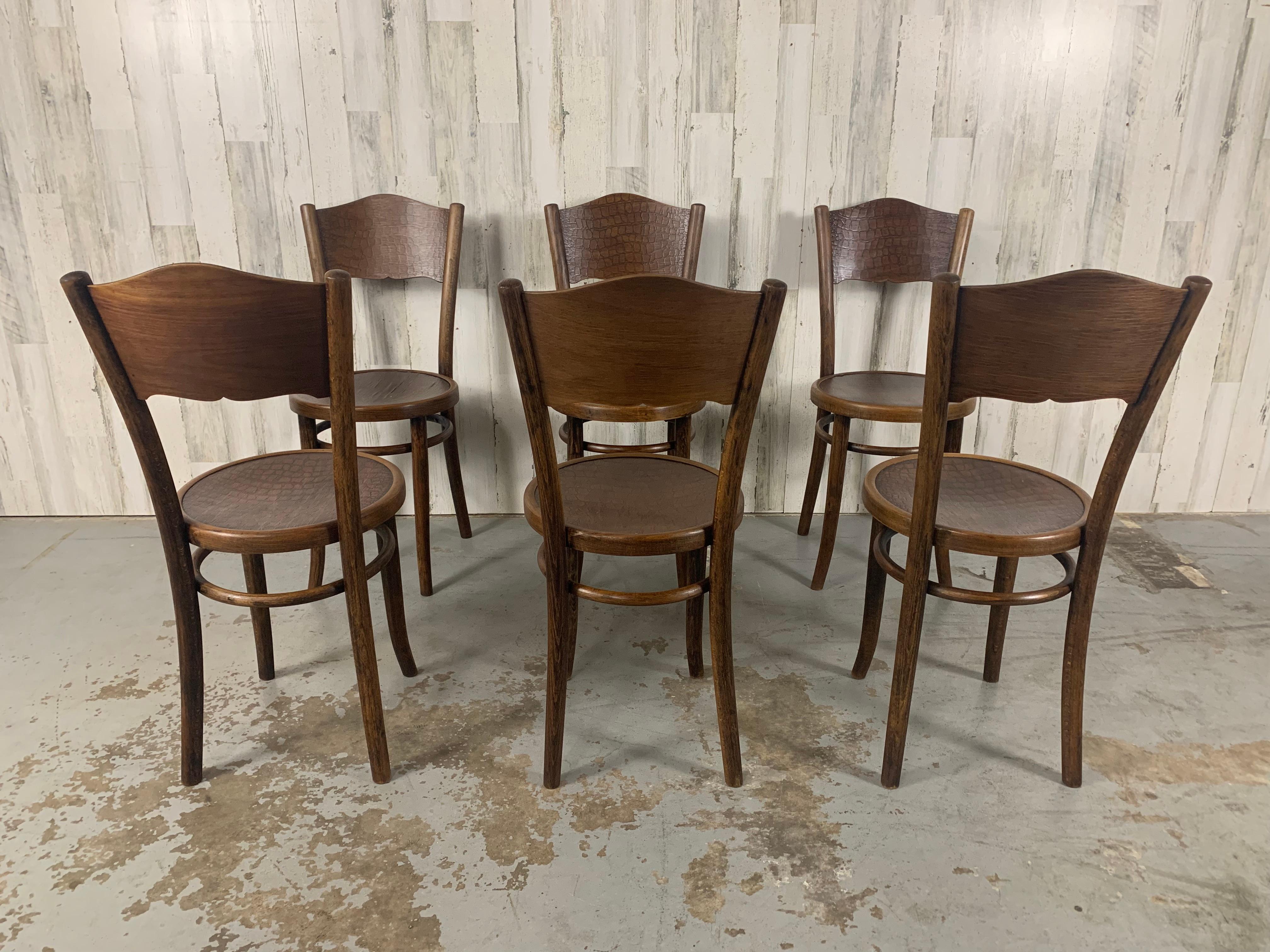 Art Nouveau Model 255 Thonet Bentwood Chairs 