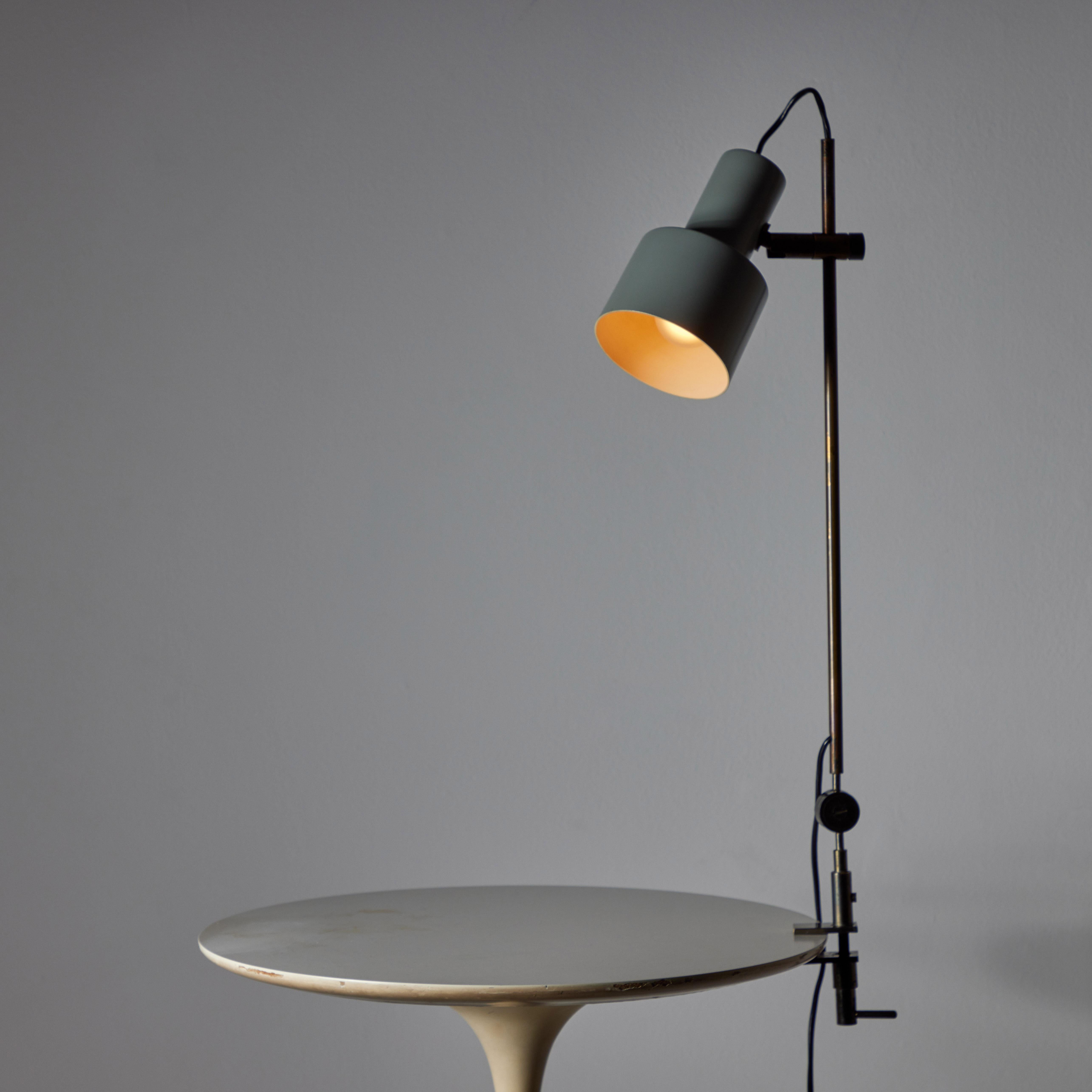 Italian Model 256 Table Lamp by Tito Agnoli for Oluce For Sale