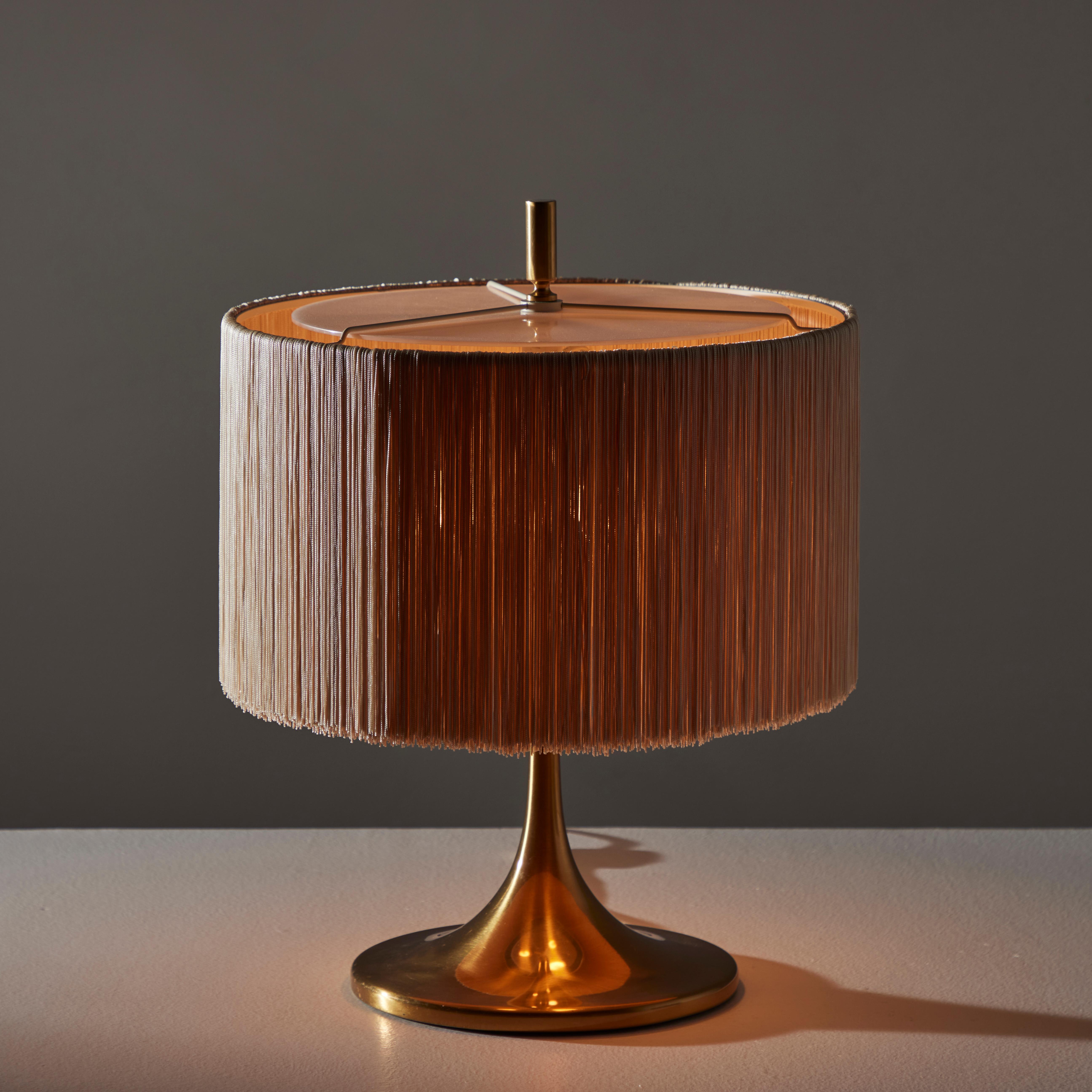 Mid-Century Modern Model 282 Table Lamp by Paolo Caliari for Oluce