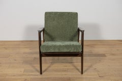 Model 300-139 Armchair from Swarzędz Furniture Factory, 1960s
