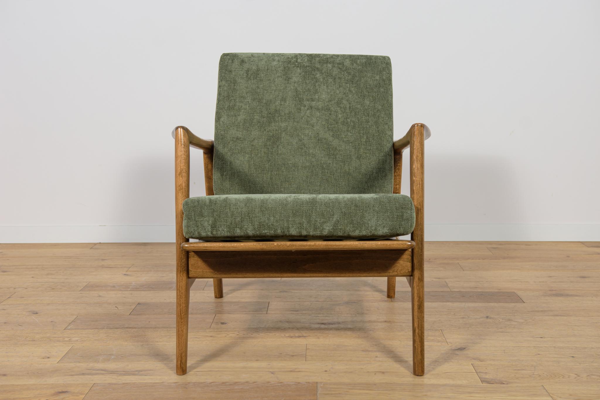 Fauteuils modèle 300-139 de l'usine Swarzędz, années 1960, ensemble de 2 en vente 1