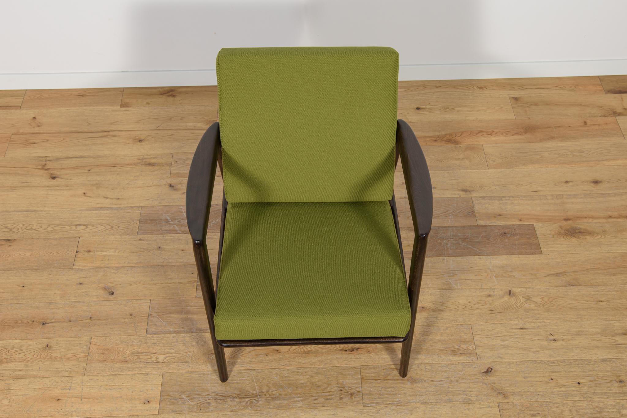 Tessuto Model 300-139 Armchairs from Swarzędz Furniture Factory, 1960s, Set of 2 in vendita