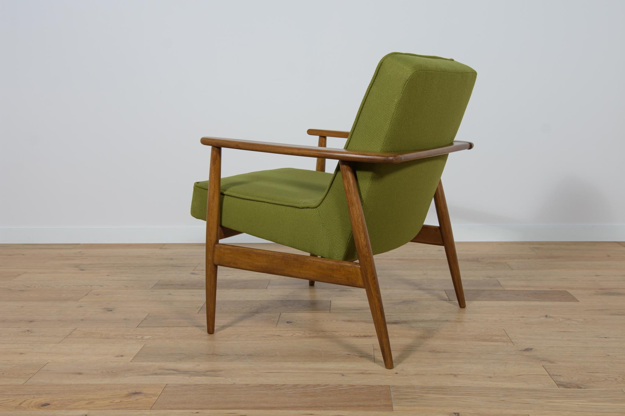 Fabric  Model 300-192 Armchair by Juliusz Kedziorek from Goscinska Furniture Factory. For Sale