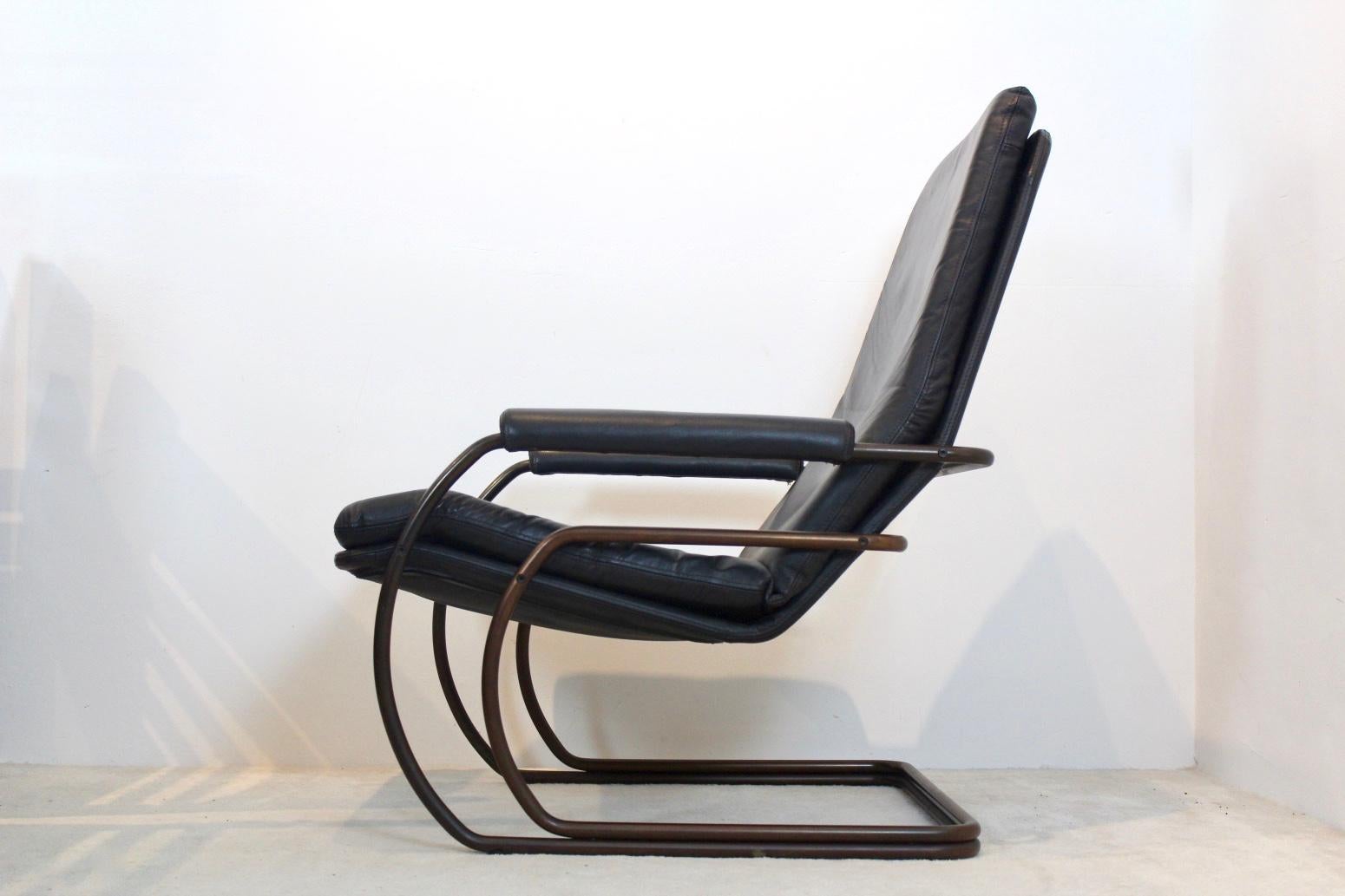 Dutch Model 301 Lounge Chair by Jan des Bouvrie for Gelderland