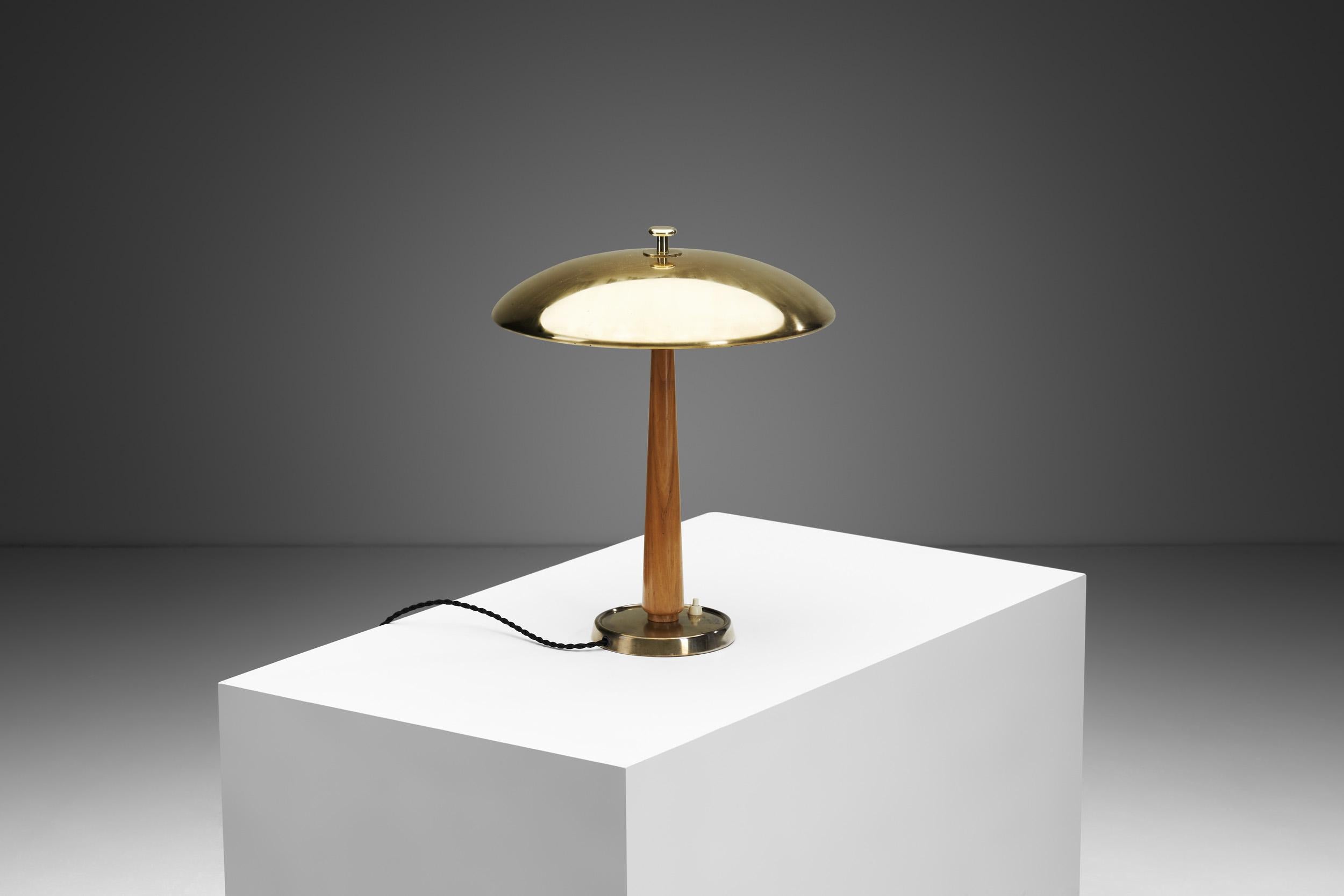 Ottone Lampada da tavolo Model 