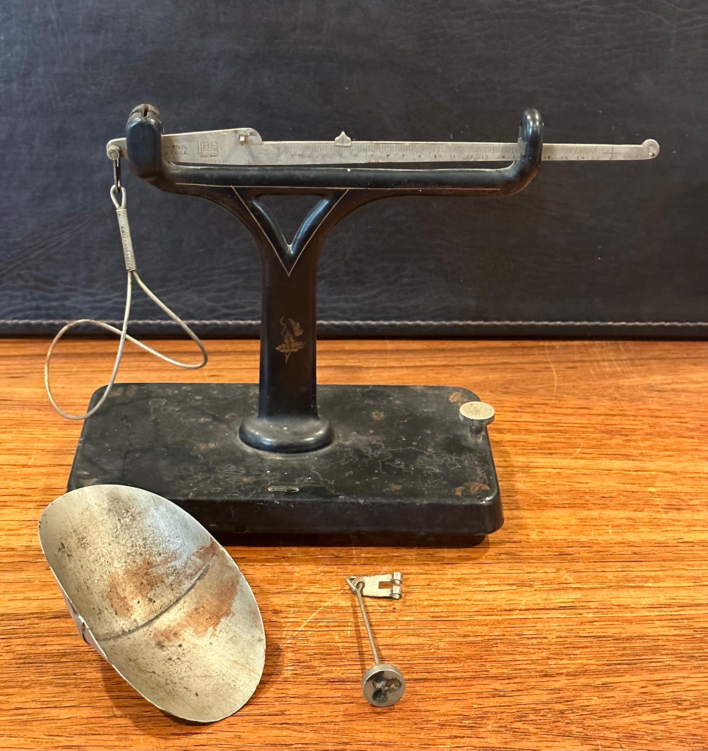 Model #309-1 Vintage Scale and Weights by Brown & Sharpe Mfg. For Sale 1