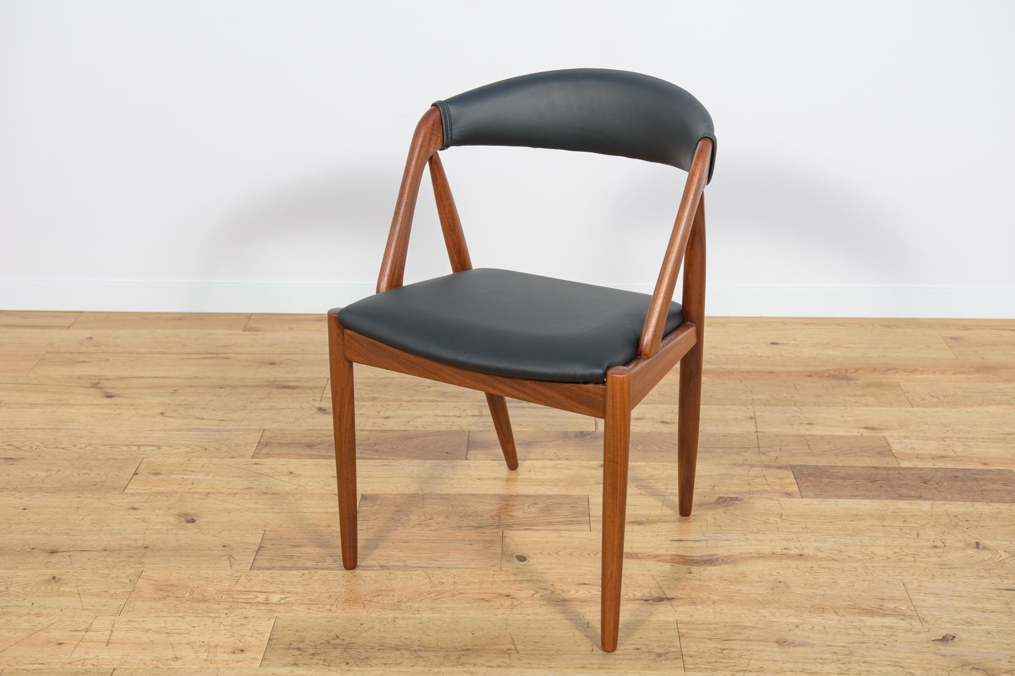 Leather Model 31 Dining Chairs by Kai Kristiansen for Schou Andersen, Denmark, 1960s. For Sale