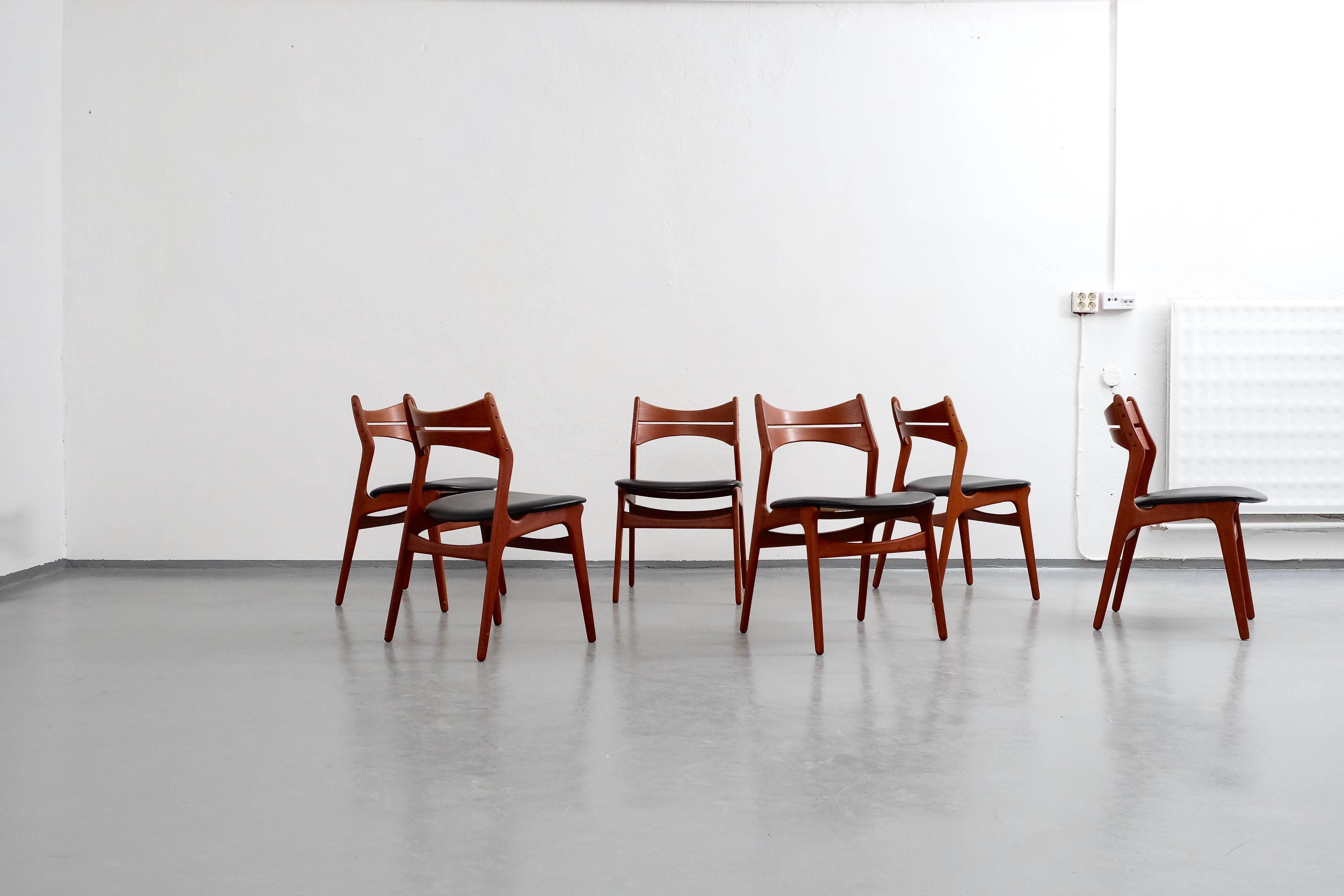 Leather Model 310 Teak Dining Chairs by Erik Buck for Chr. Christiansen, Set of Four
