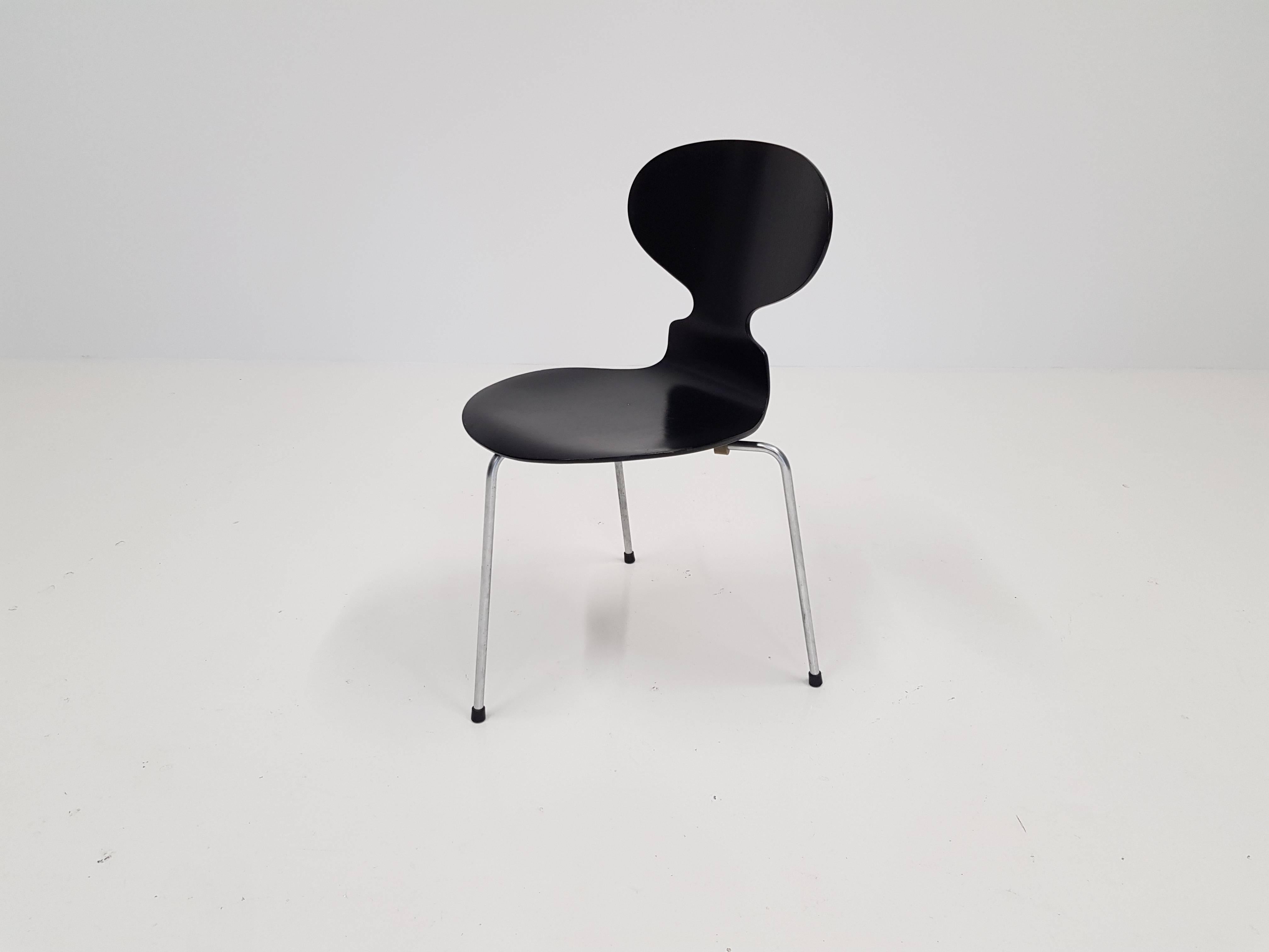 Model 3100 'Ant' Chair by Arne Jacobsen for Fritz Hansen, Designed, 1952 1