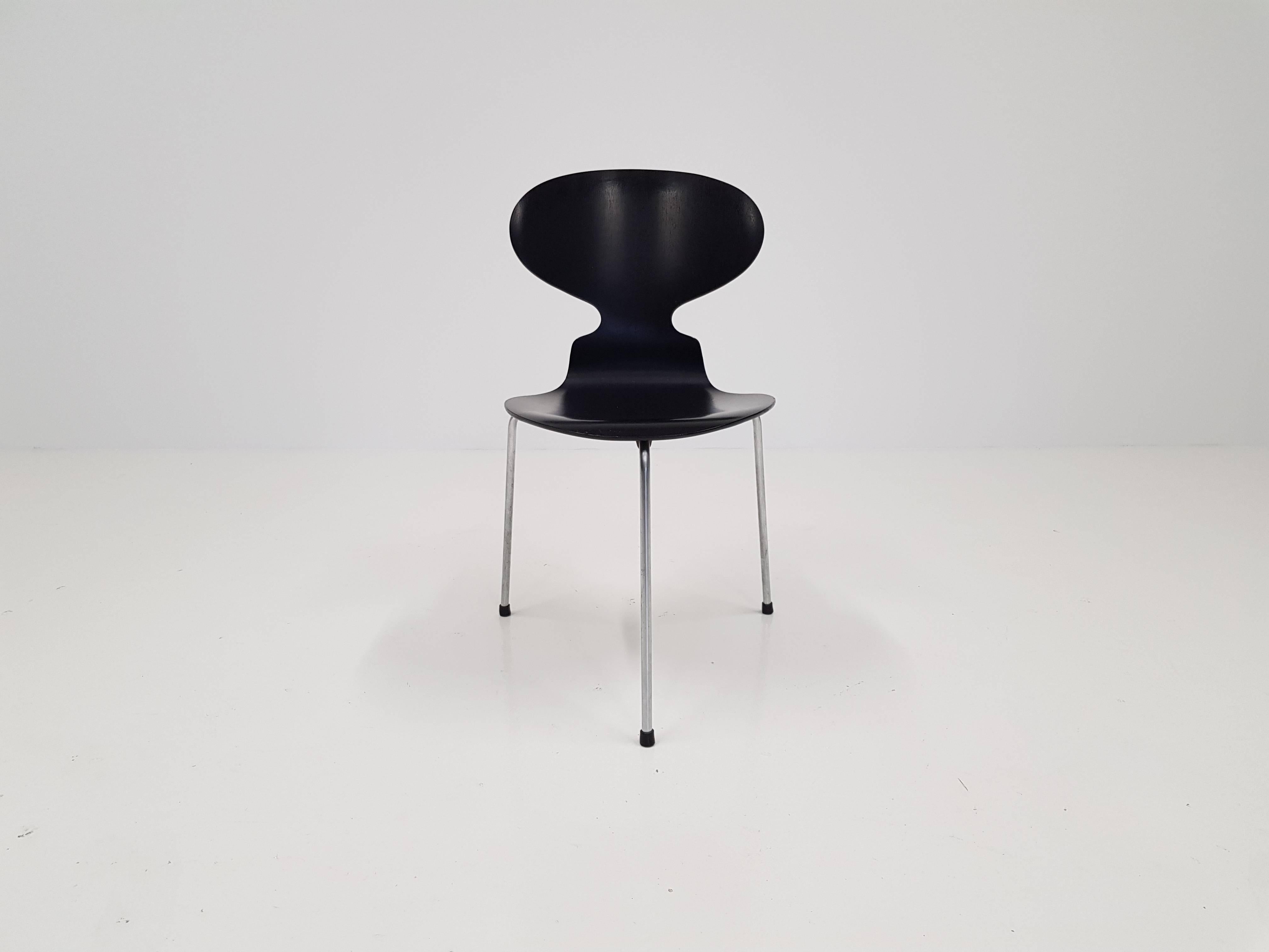 Model 3100 'Ant' Chair by Arne Jacobsen for Fritz Hansen, Designed, 1952 2