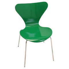 Model 3107 Dining Table Chair Green by Arne Jacobsen, 1979
