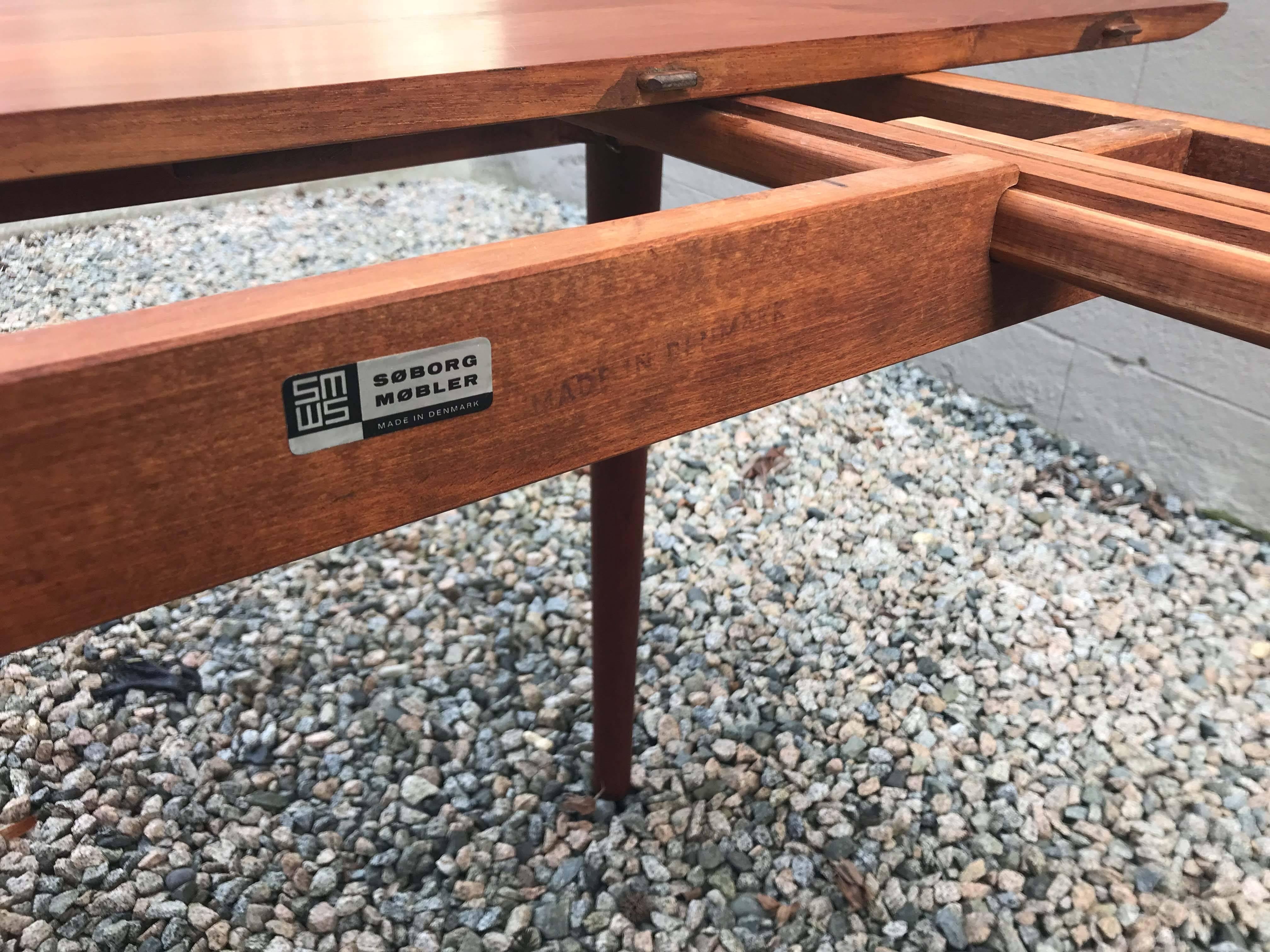 Mid-Century Modern Model 311 Table by Peter Hvidt & Orla Mølgaard-Nielsen for Søborg Møbler For Sale