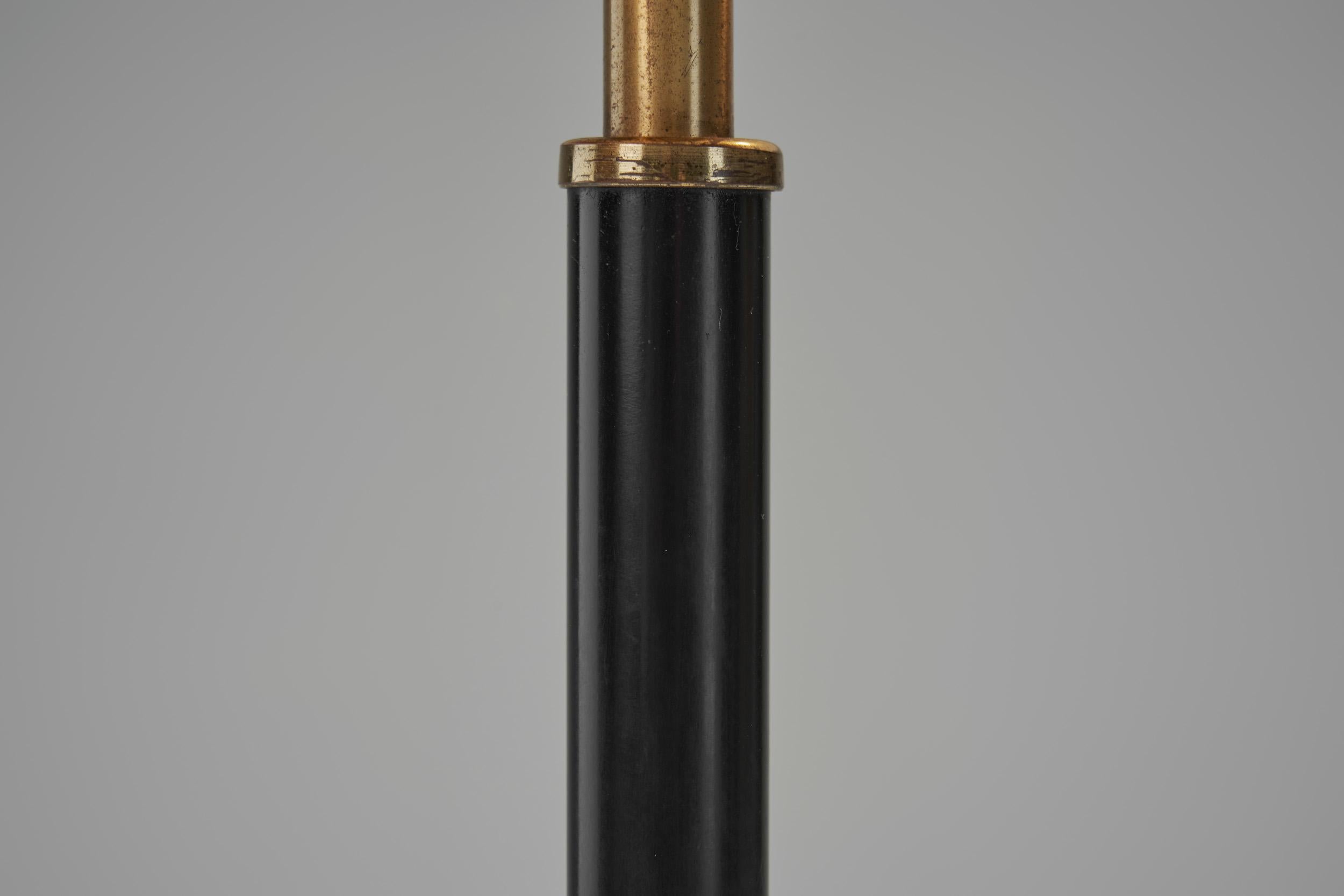 Lampada da tavolo modello 