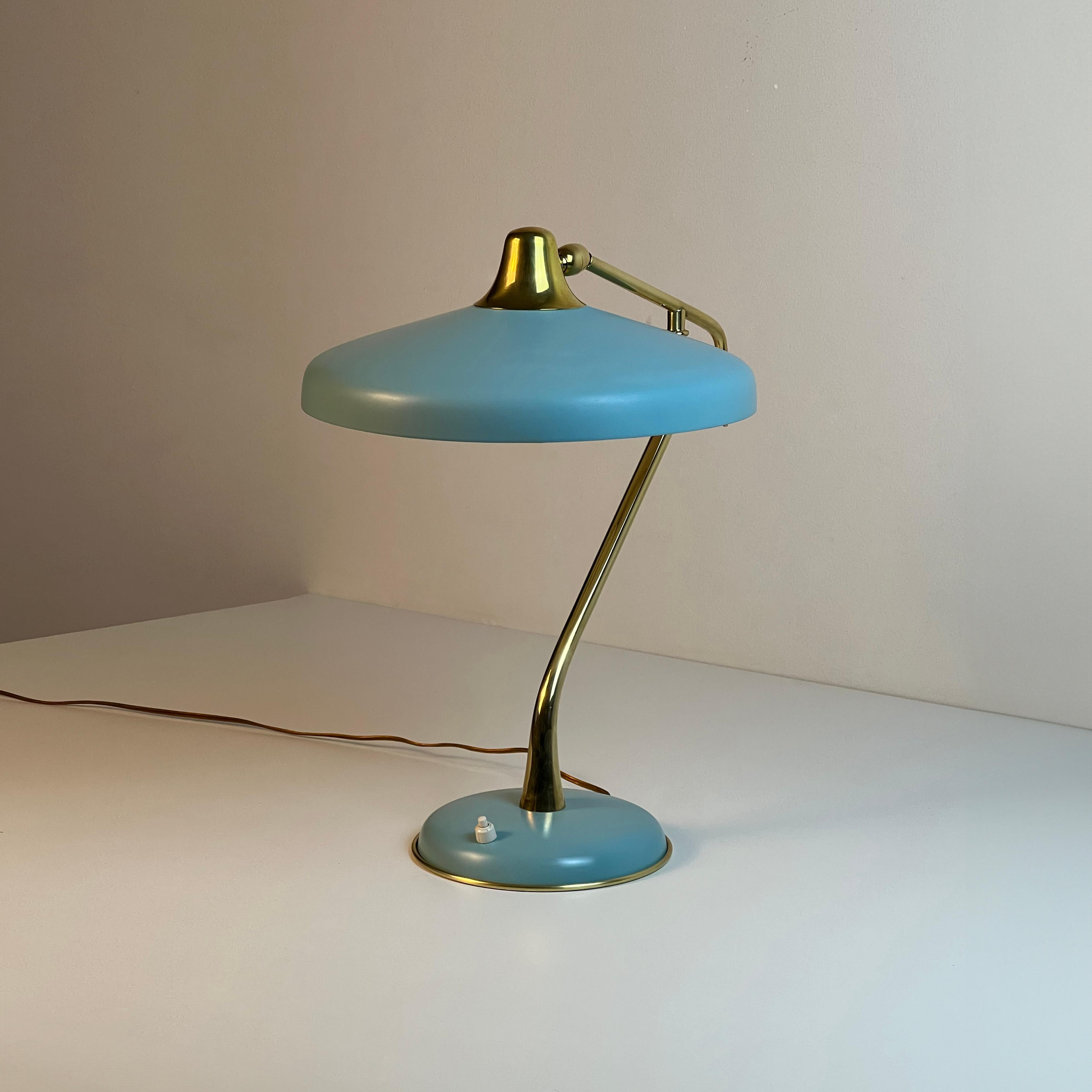 Model 331 table lamp designed by Oscar Torlasco for Lumi Milano, Italy 1950s For Sale 5