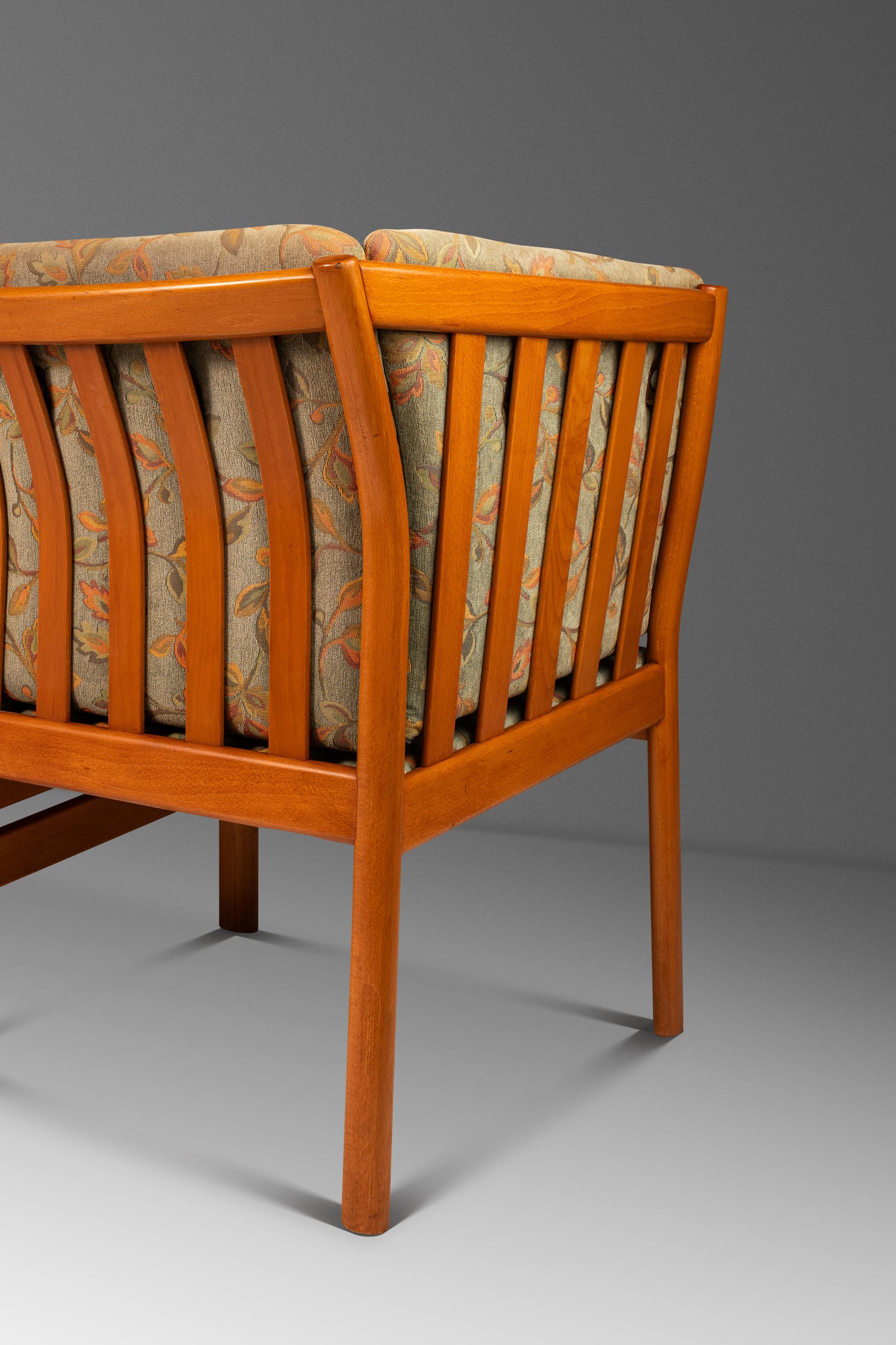 Model 333 Three-Seater Sofa in Solid Beech by Schou Andersen, Denmark, c. 1980s For Sale 12