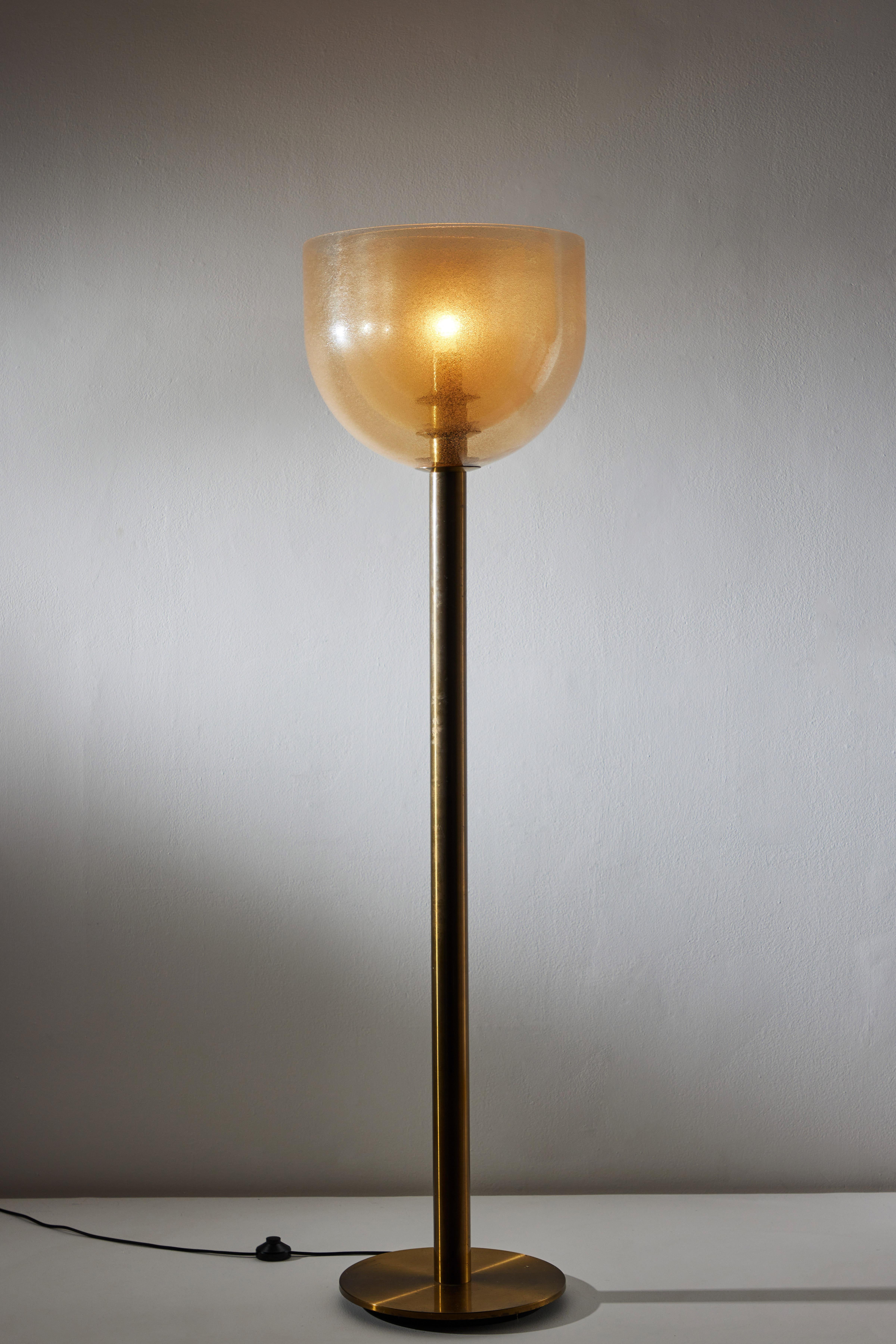 Model 338 floor lamp by Carlo Nason for Mazzega. Designed and manufactured in Italy, circa 1970s. Pulegoso glass, brass. Original European cord. We recommend one E27 60w maximum bulb. Bulb provided as a one time courtesy.