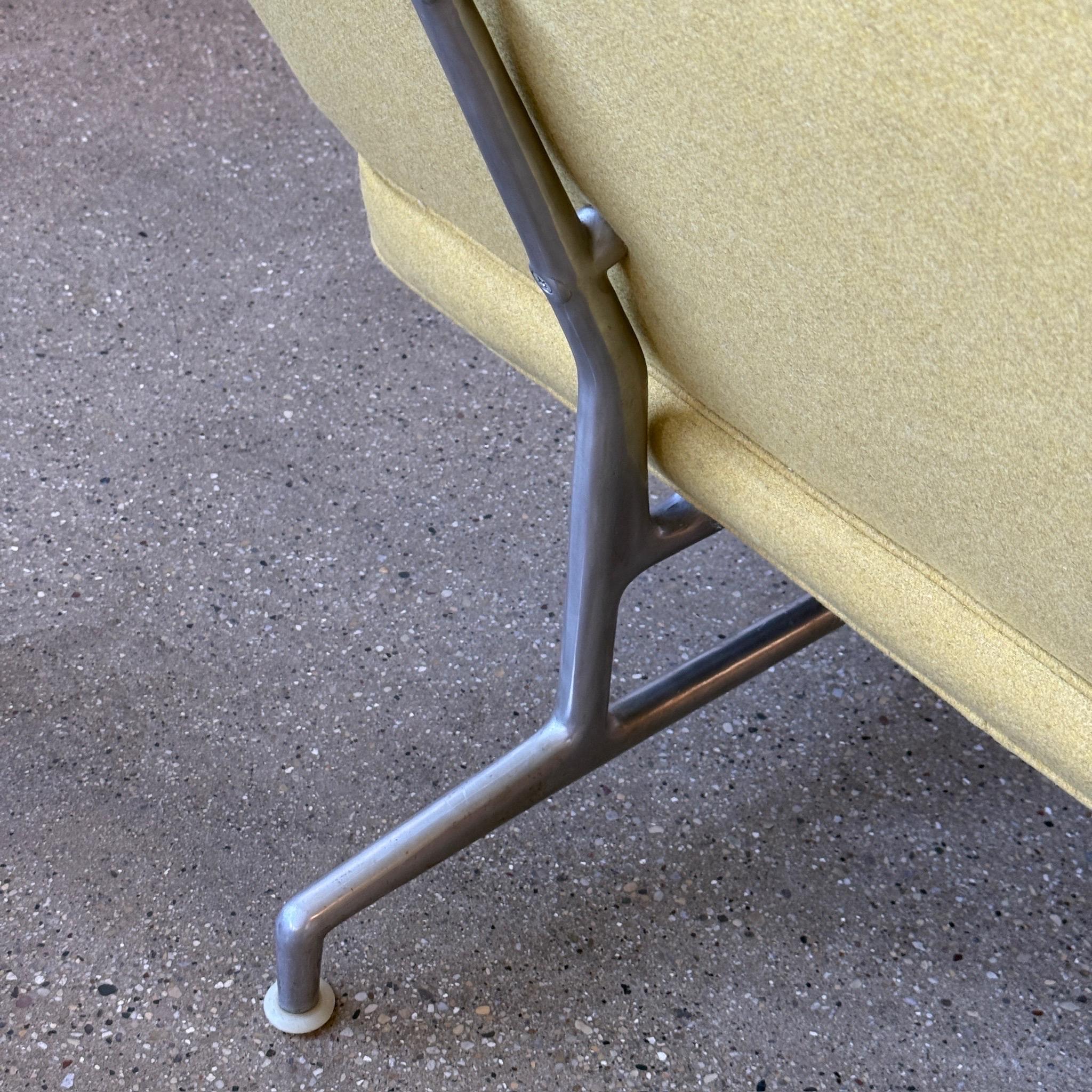Canapé Charles + Ray Eames pour Herman Miller modèle 3473 en vente 2