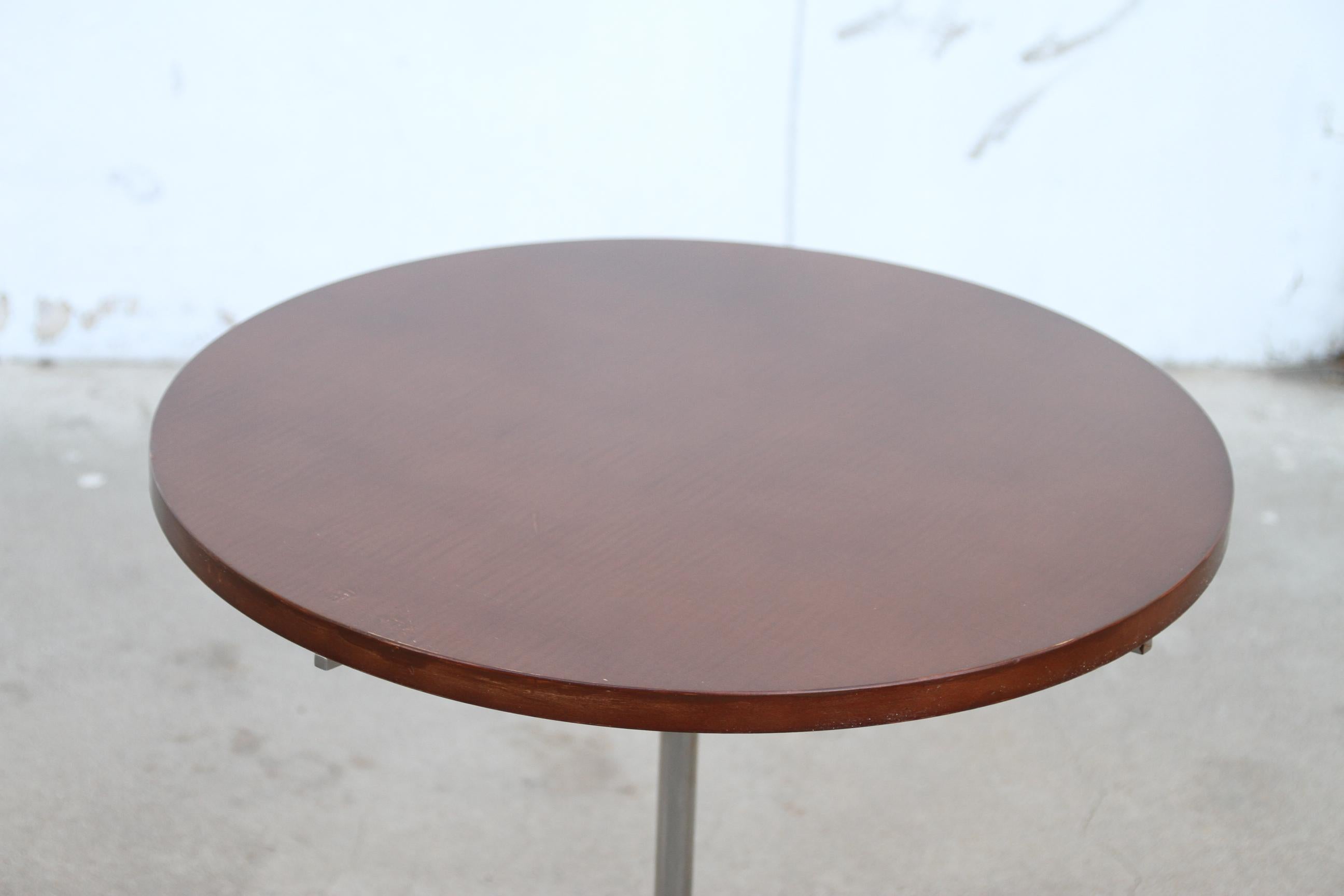 20th Century Pair of Marc Thorpe for Bernhardt Designs Side Tables w/ Curly Maple Tops For Sale