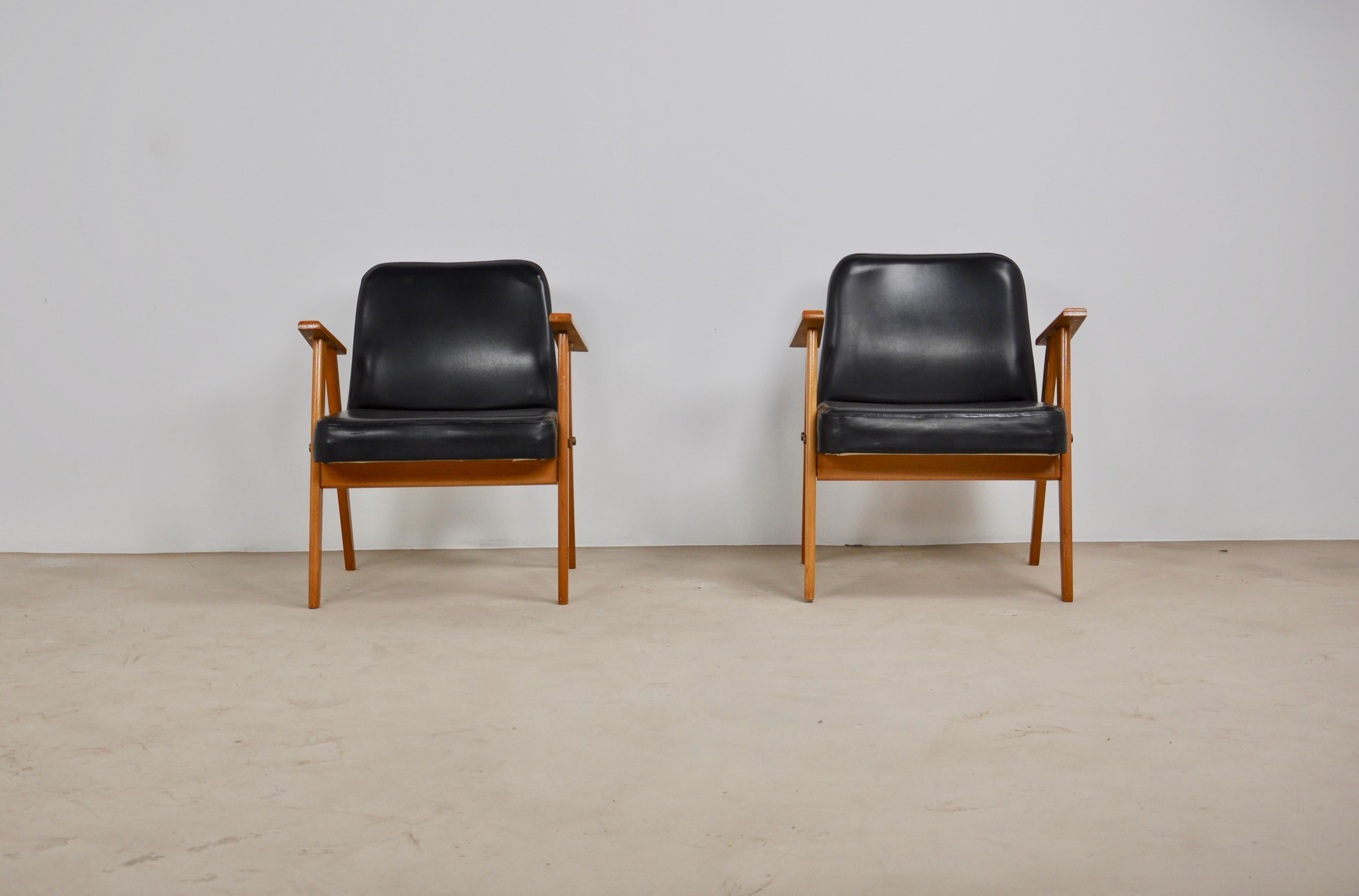Mid-Century Modern Model 366 Easy Chairs by Jozef Chierowski, 1960s, Set of 2