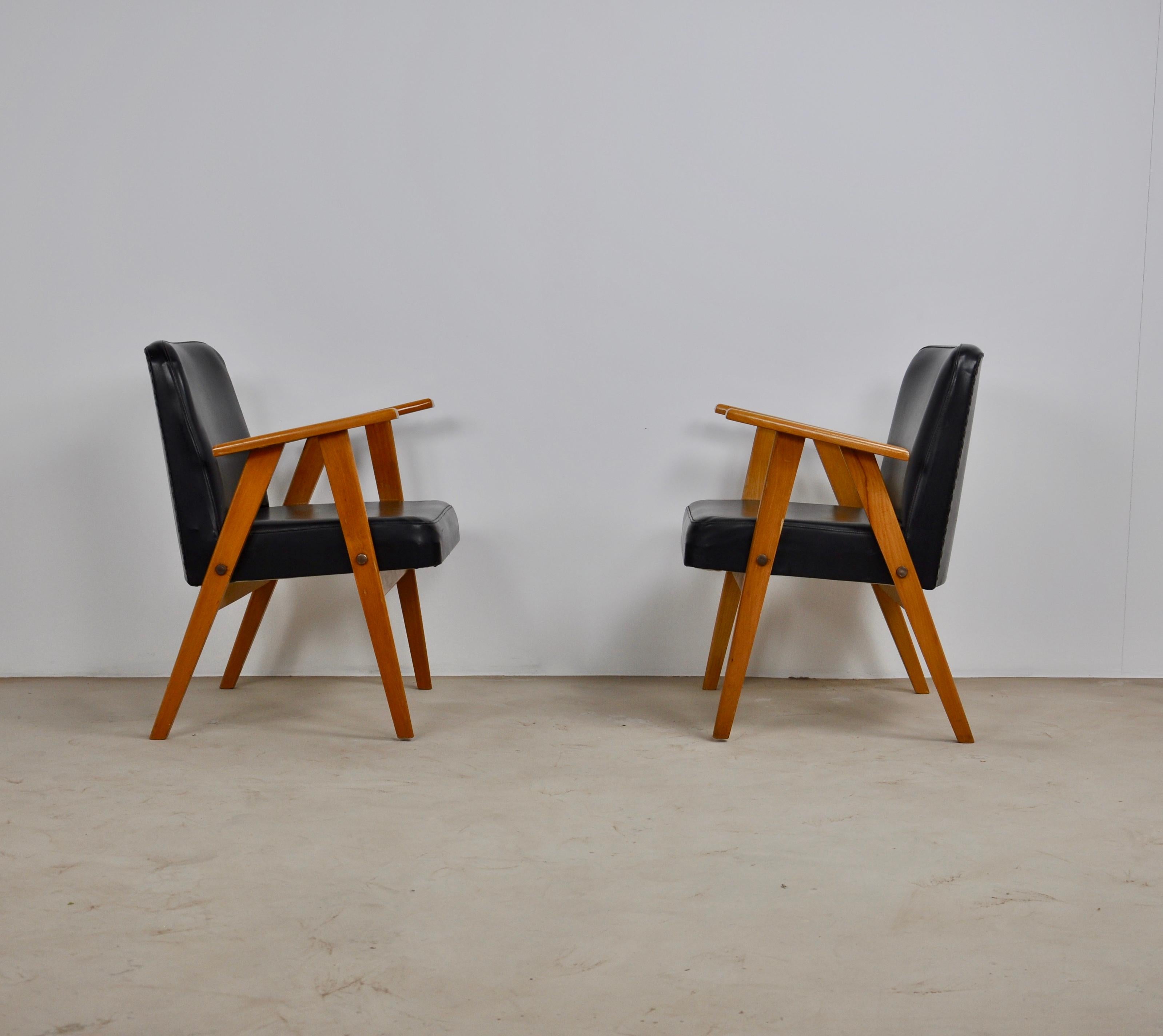 Model 366 Easy Chairs by Jozef Chierowski, 1960s, Set of 2 1