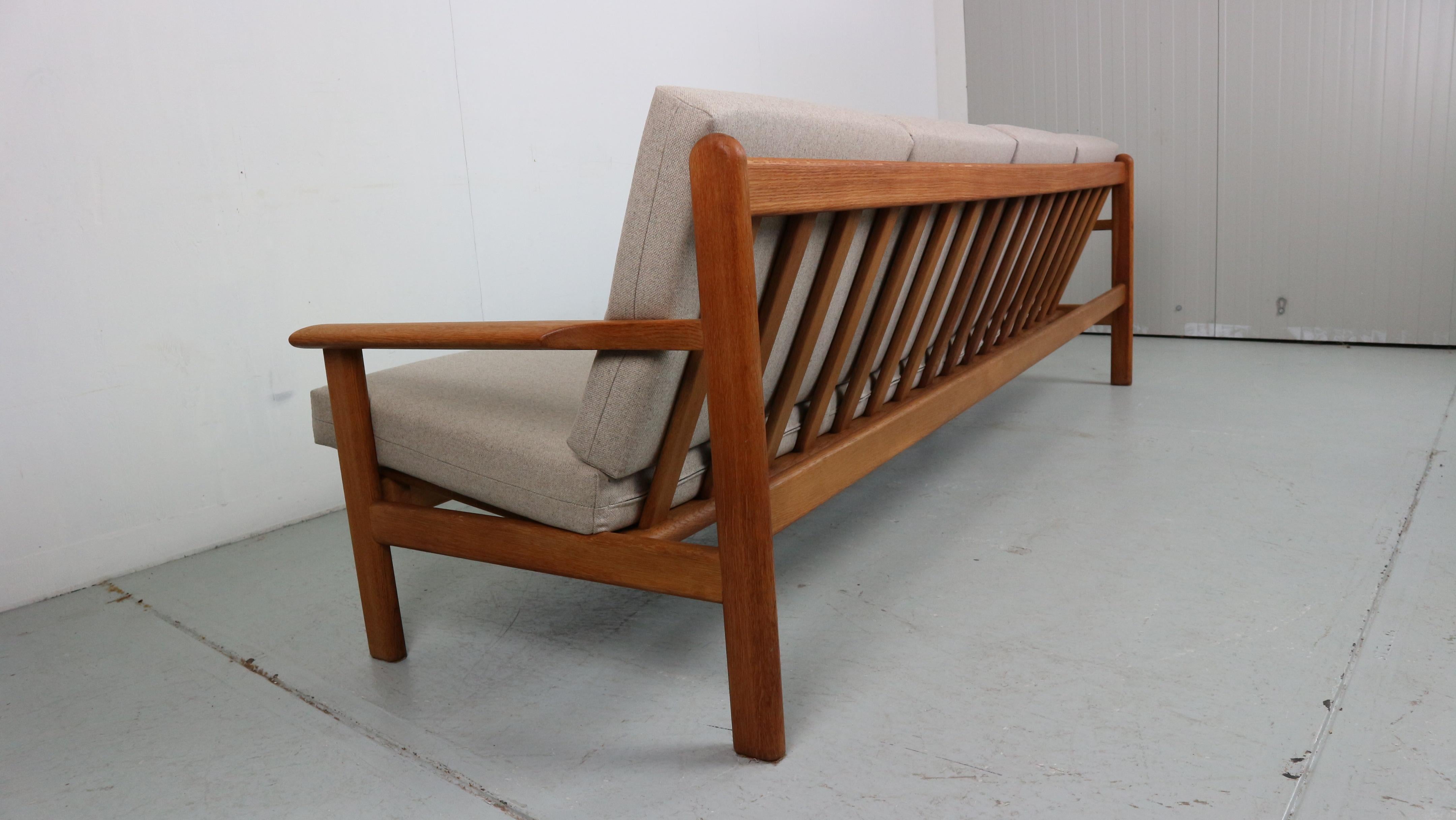 Model 390 Oak 4-Seat Sofa by Poul Volther for Frem Røjle, 1960s, Denmark 6