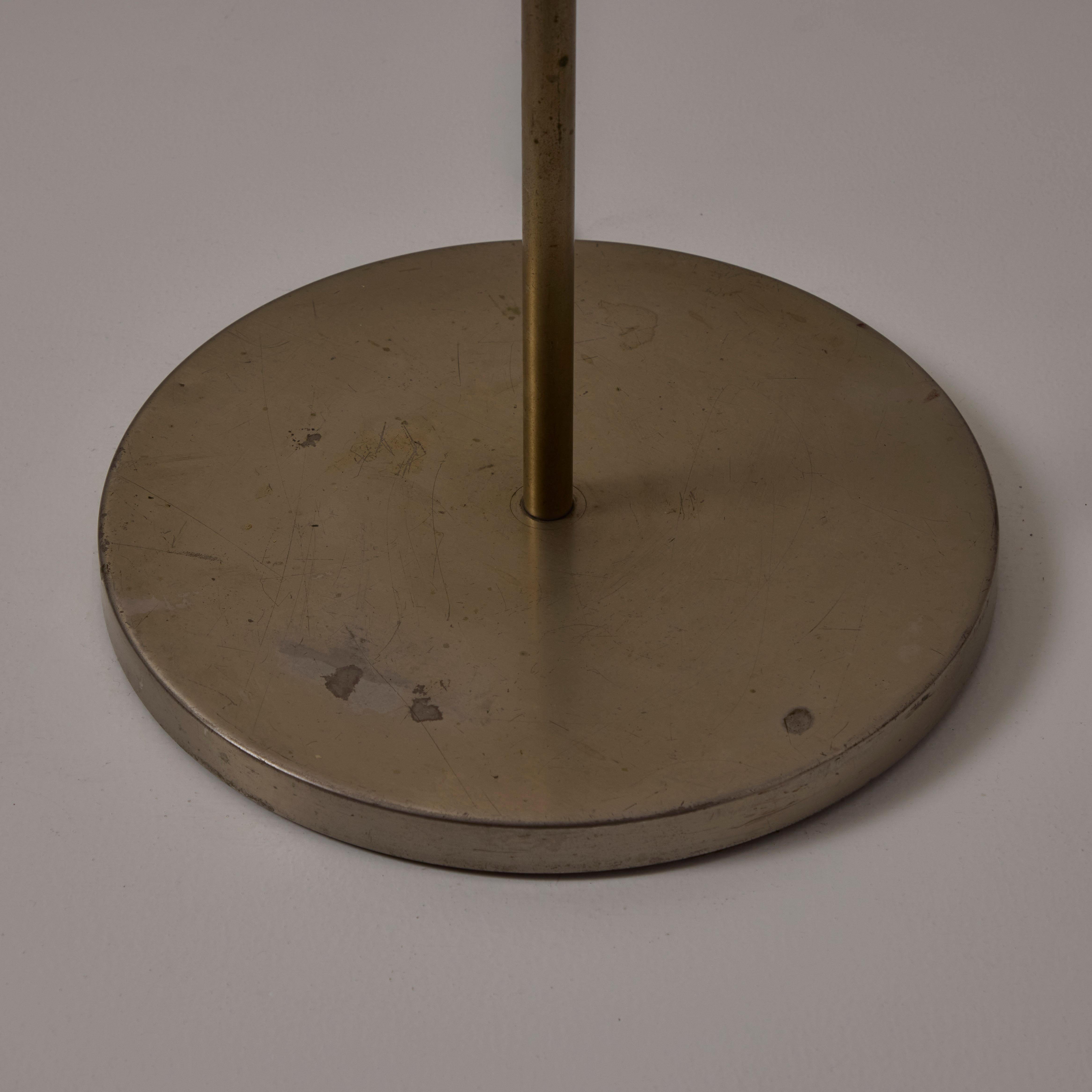 Lampadaire Modèle 397 d'Angelo Ostuni et Renato Forti pour Oluce en vente 3