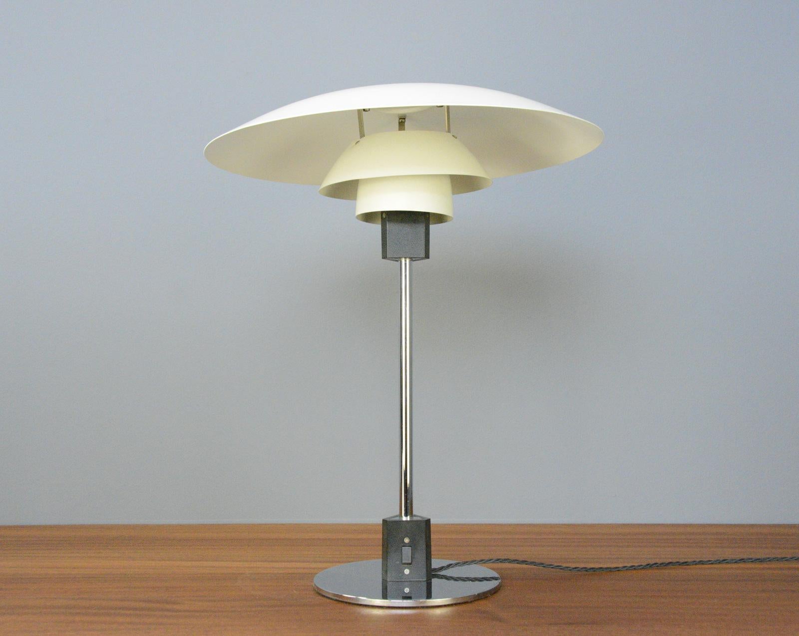 Model 4/3 Table Lamp by Louis Poulsen, Circa 1960s In Good Condition For Sale In Gloucester, GB