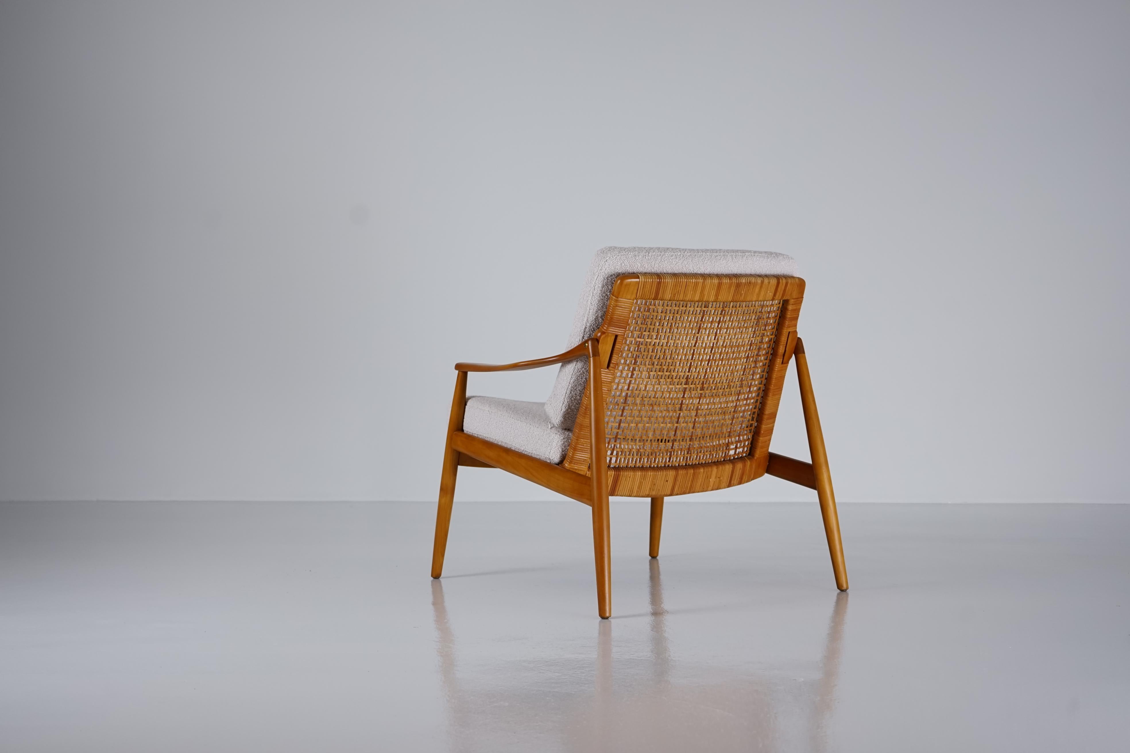 Tissu Model 400 Arm Chair by Hartmut Lohmeyer für Wilkahn en vente