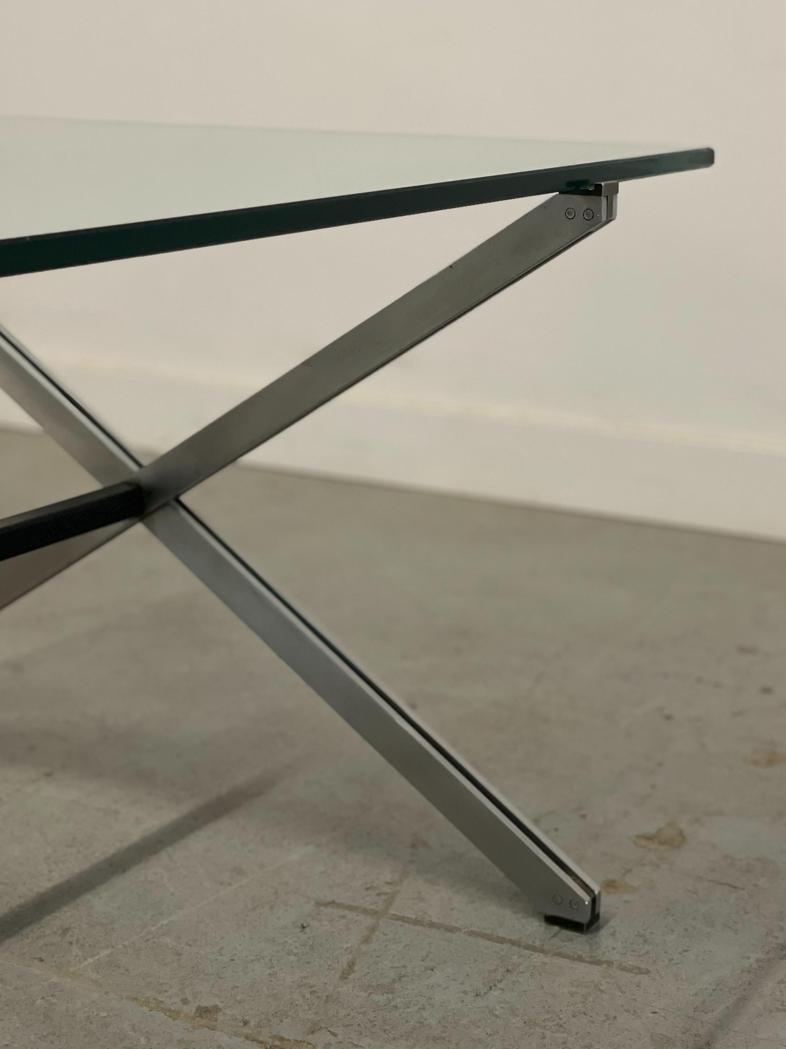 Acier Table basse de bar parallèle modèle 405 de Florence Knoll pour Knoll Associates en vente