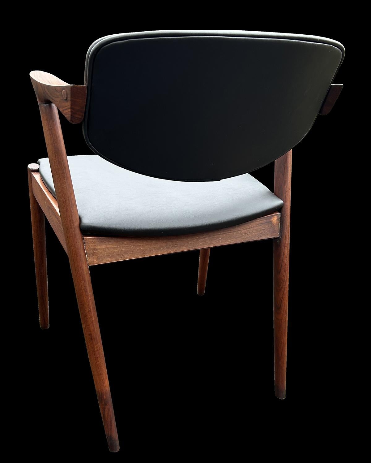 Silla Modelo 42 de palisandro de Santos macizo de Kai Kristiansen para Schou Andersen Danés en venta