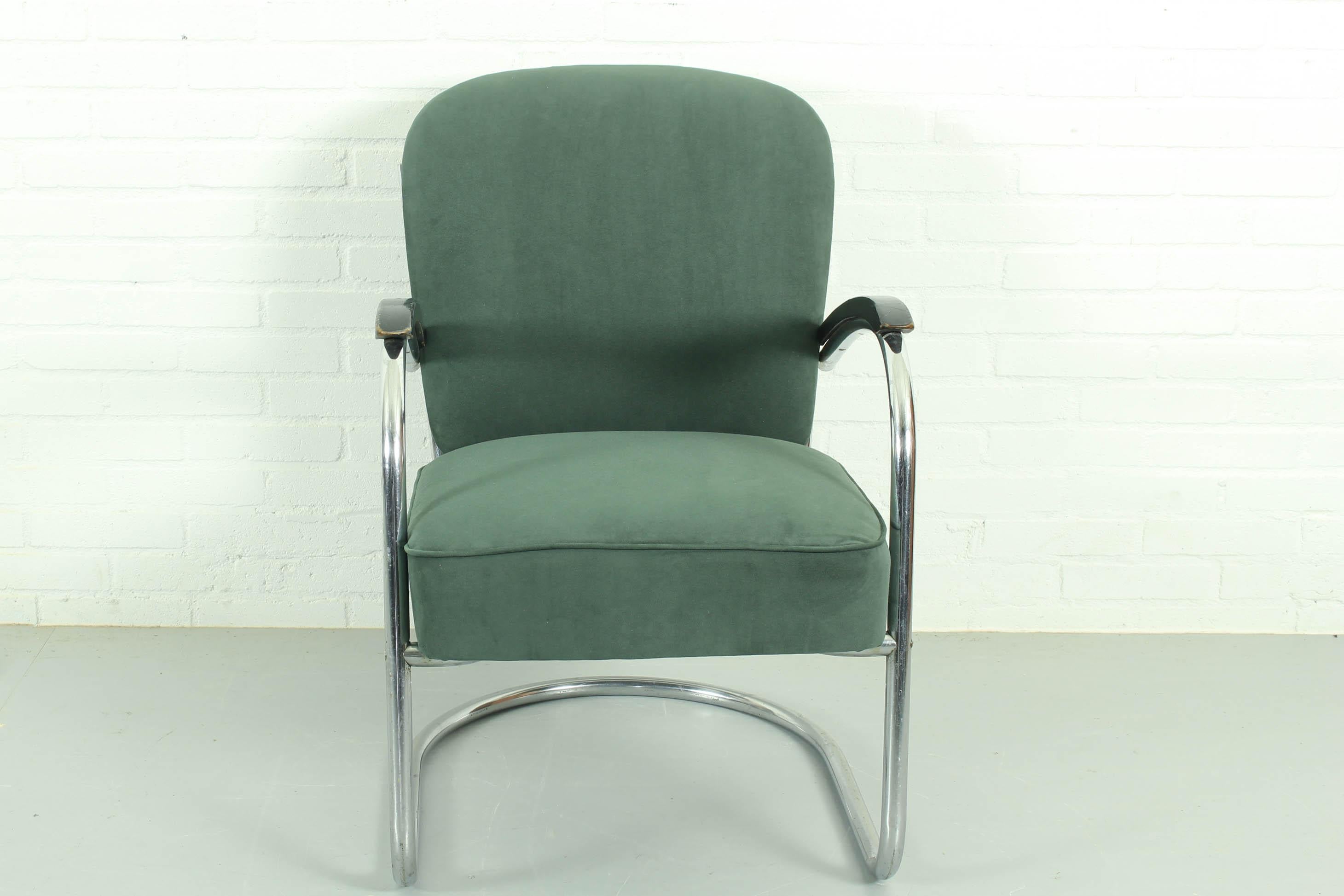 Mid-Century Modern Model 436 Lounge Chair by Paul Schuitema For D3, 1930s For Sale